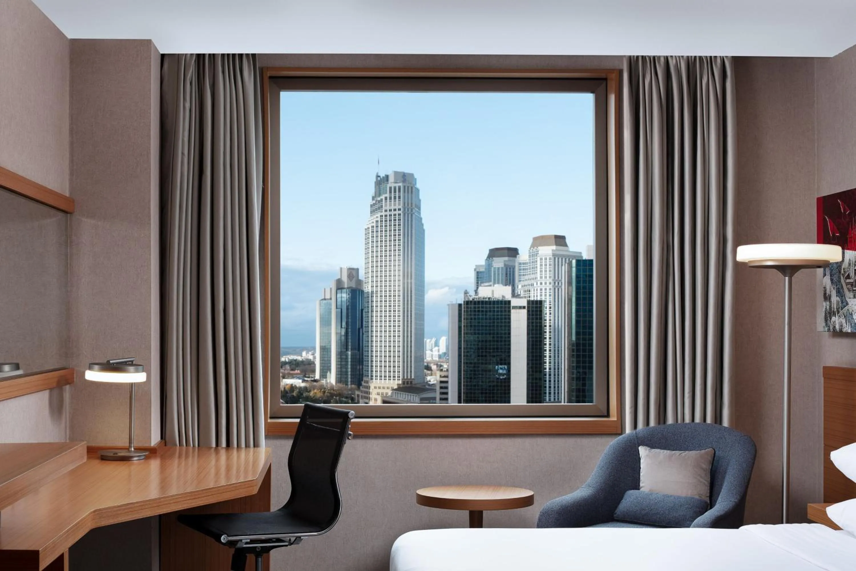 Photo of the whole room in Delta Hotels by Marriott Istanbul Levent