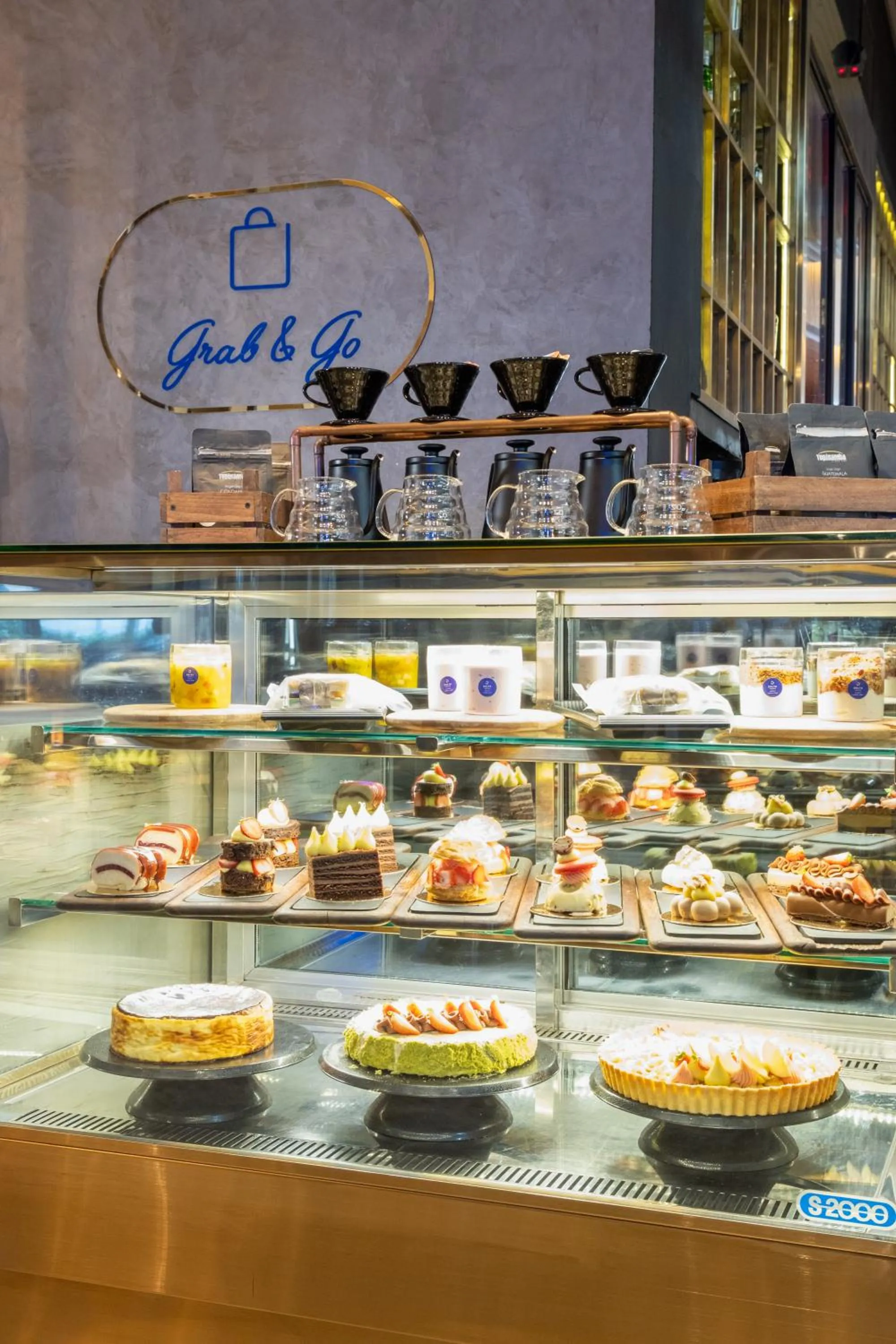 Restaurant/places to eat in Delta Hotels by Marriott Istanbul Levent