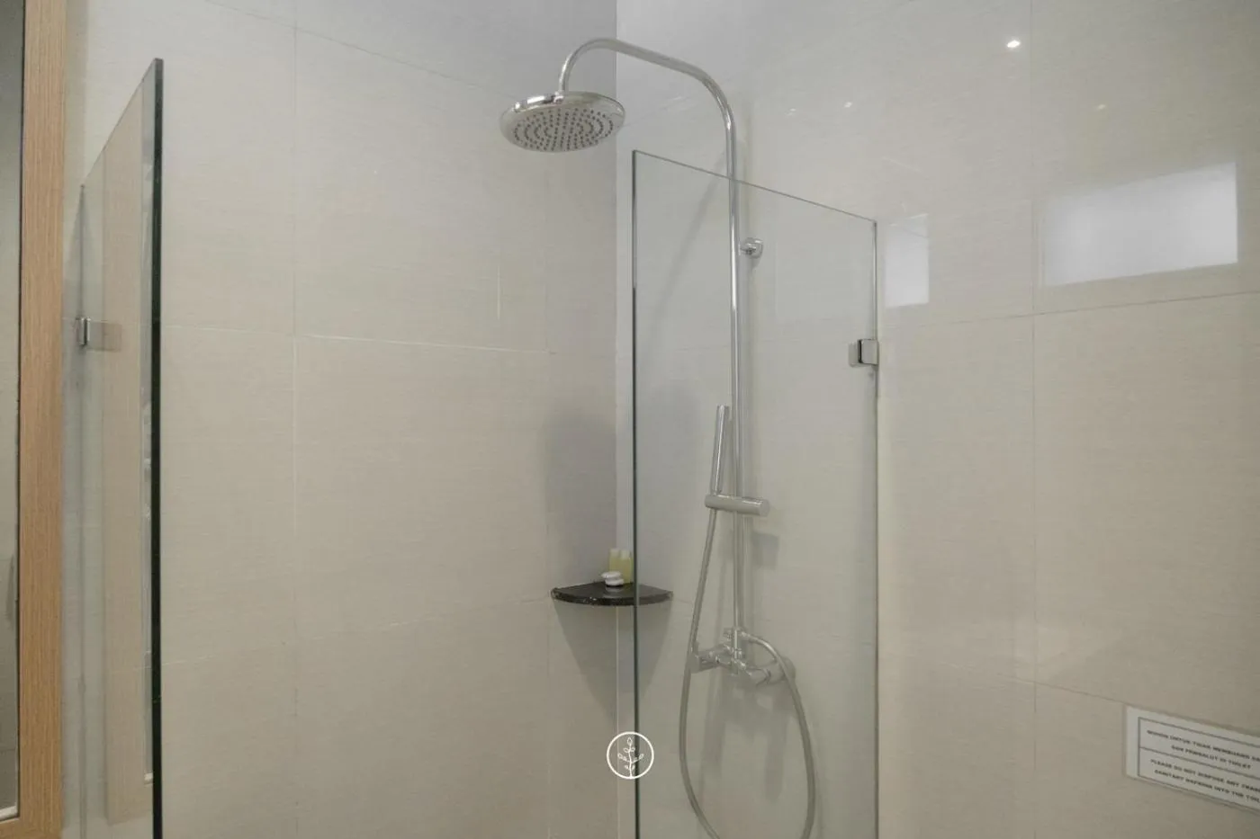 Shower in Hikari Hill View Villa 7 bedrooms with a private swimming pool