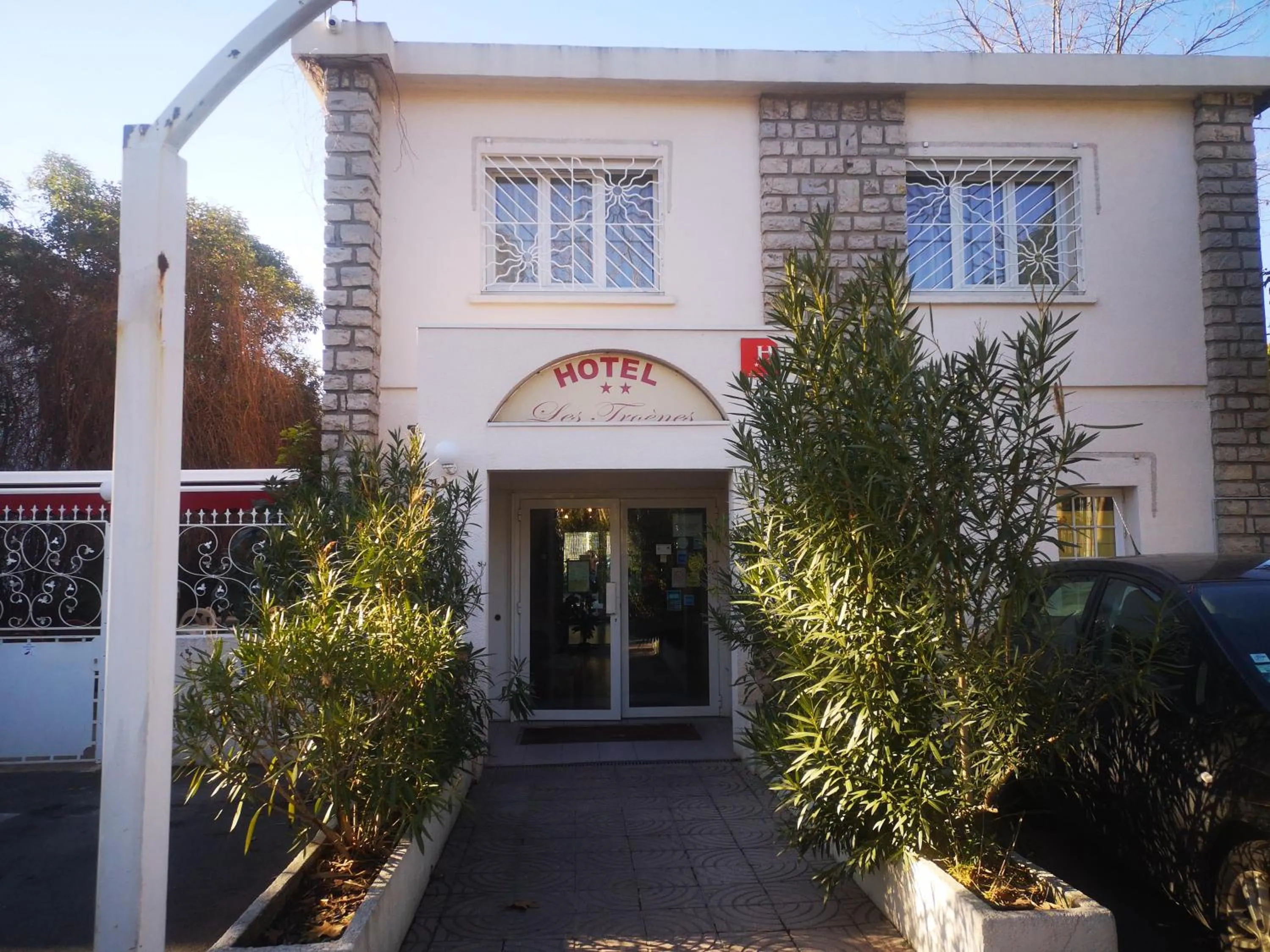 Facade/entrance in Hotel les Troenes