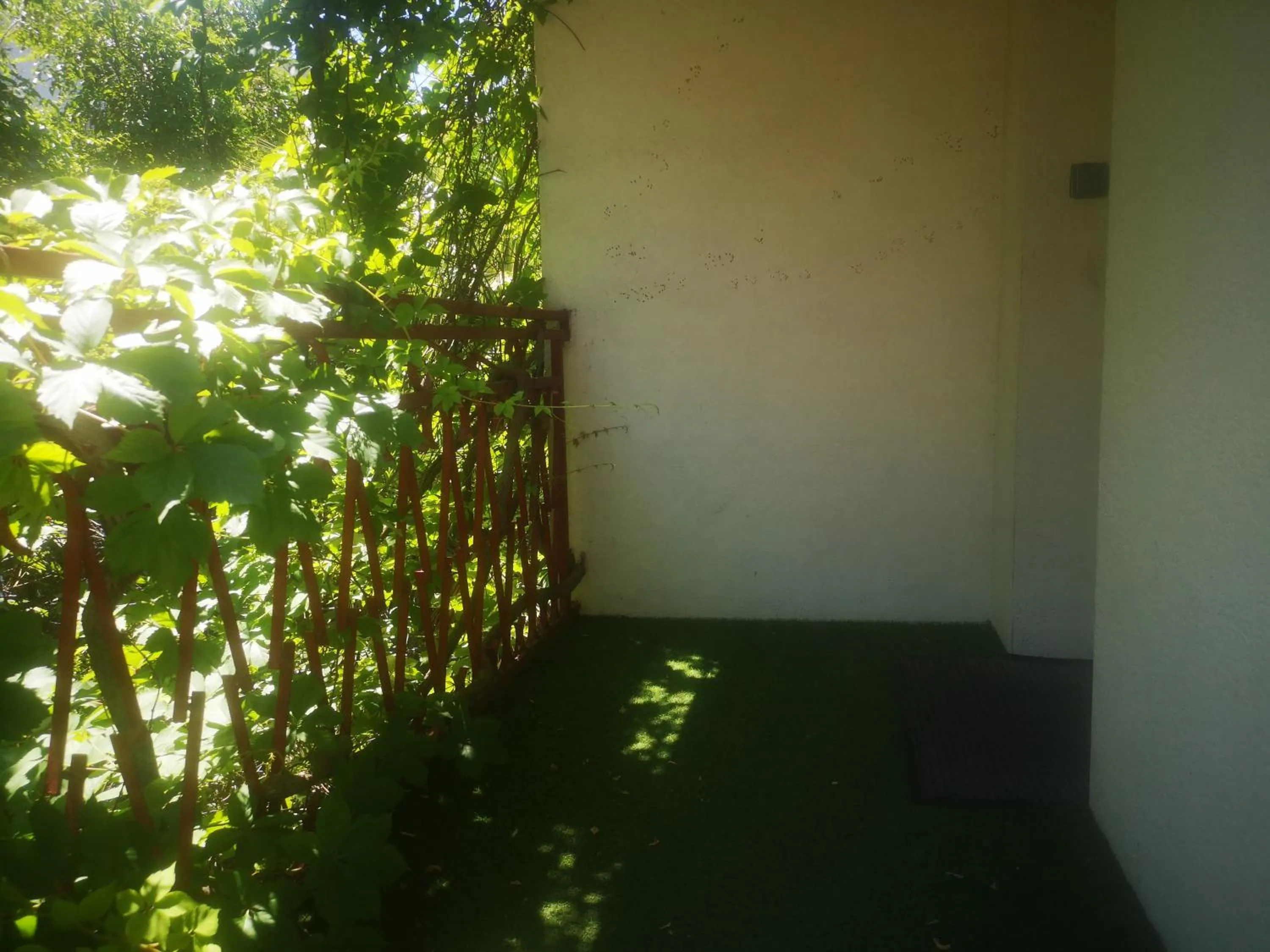 Property building in Hotel les Troenes