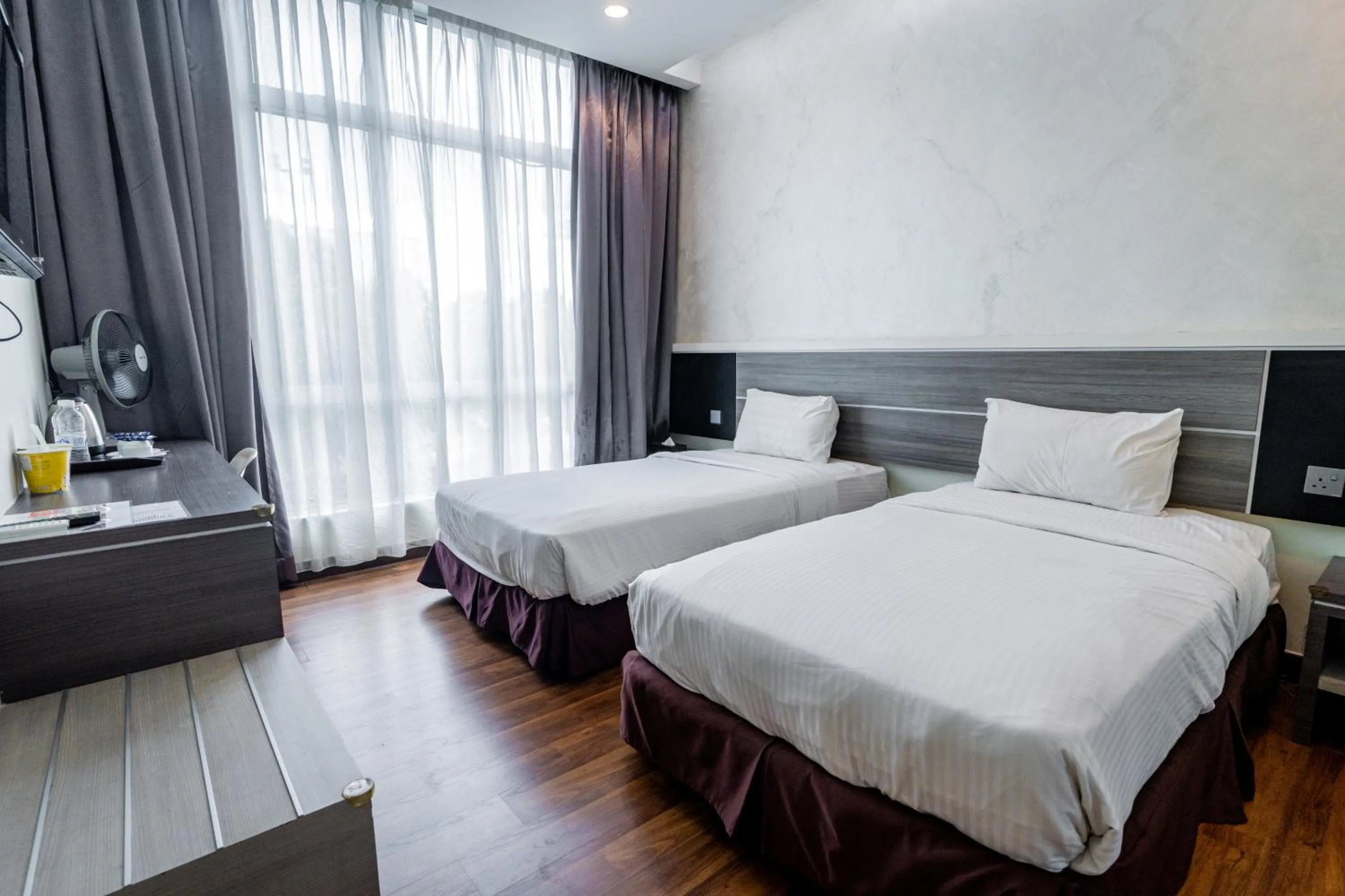 Bedroom, Bed in Indra Hotel Ipoh