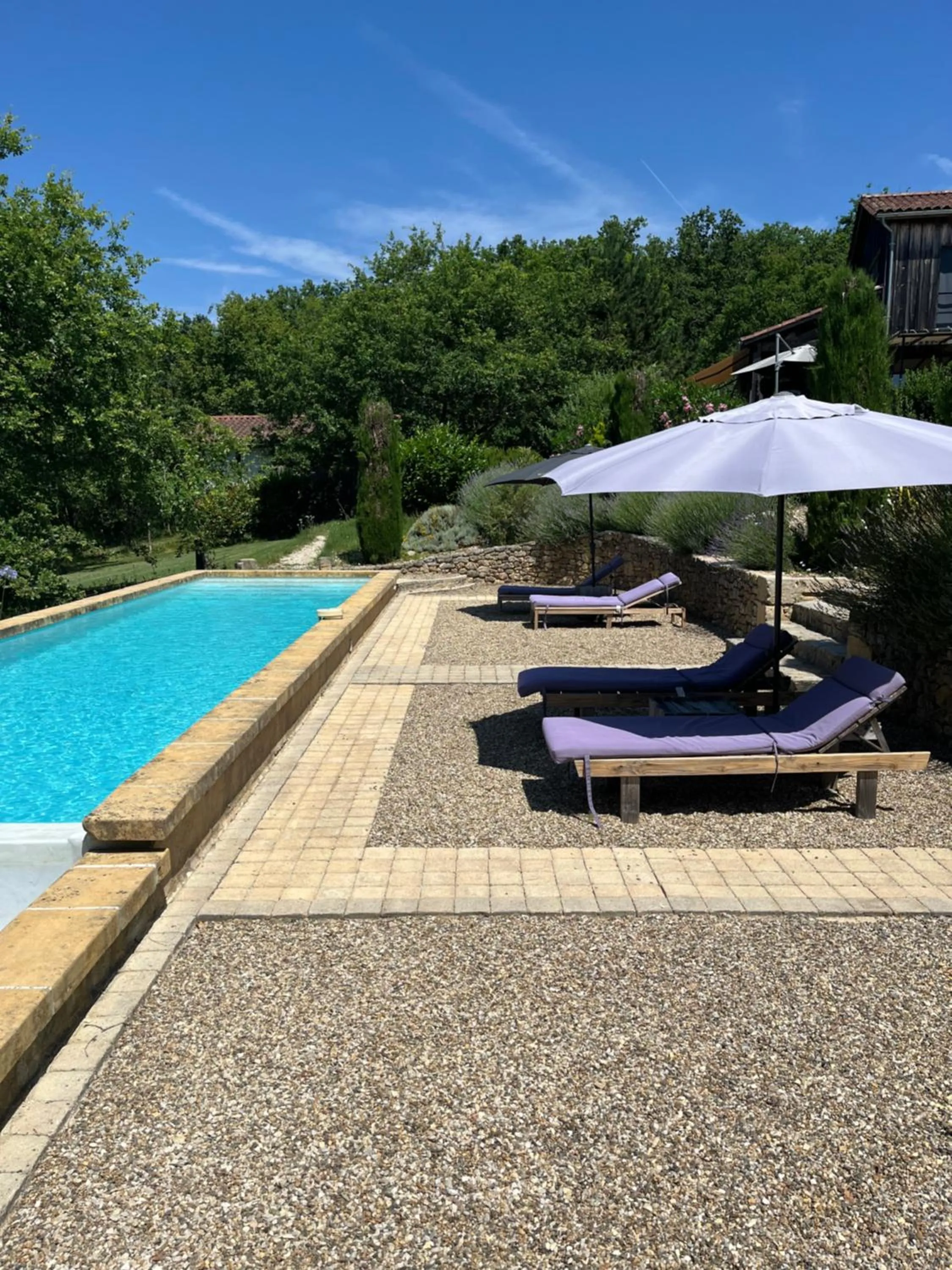 Swimming pool in Le Lion D'Or en PERIGORD