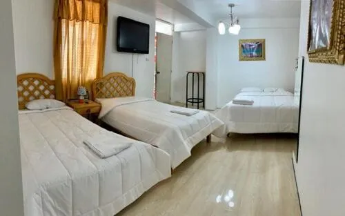 Photo of the whole room in Hotel Plateros