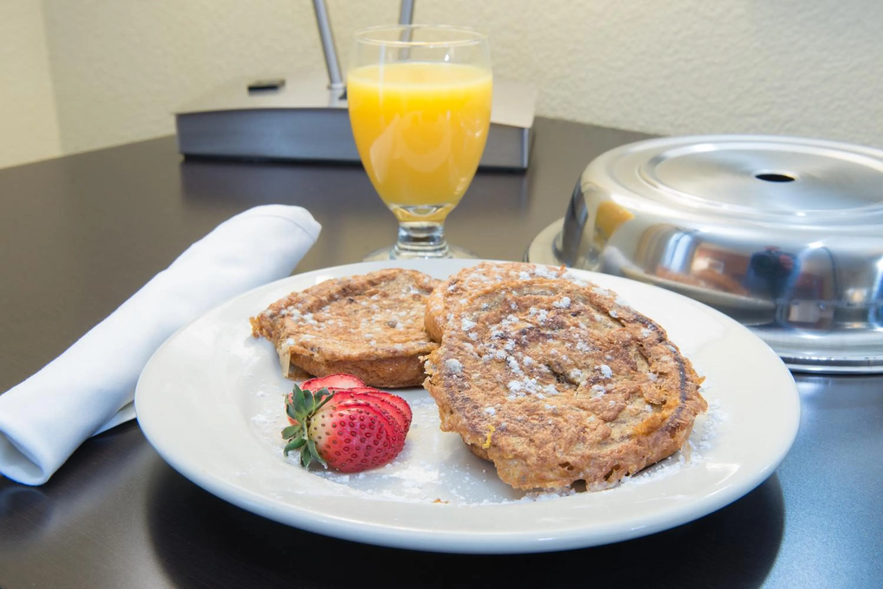 Photo of the whole room in Holiday Inn Bismarck by IHG