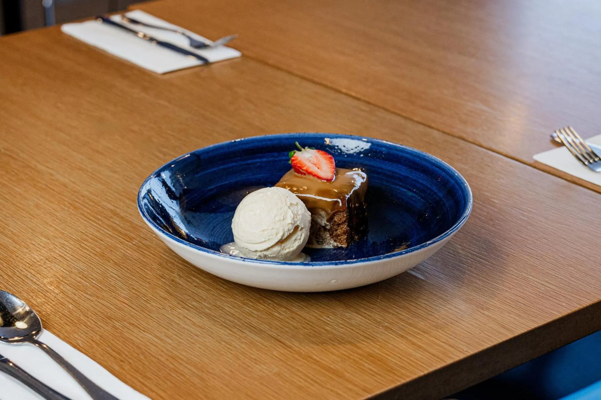 Restaurant/places to eat in Holiday Inn Express Aberdeen Airport by IHG