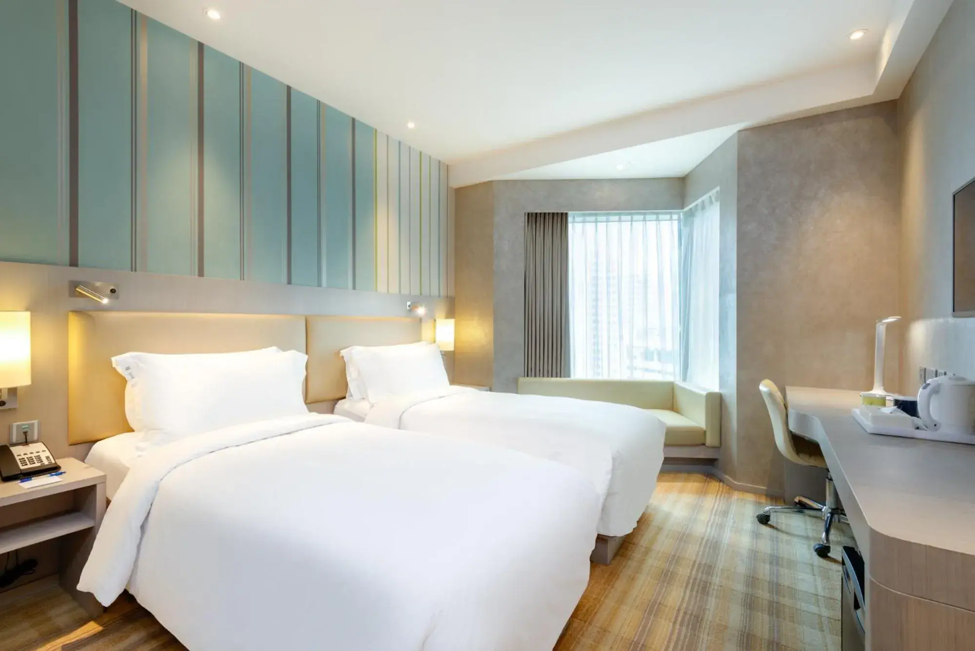 Standard Twin Room - High Floor in Holiday Inn Express Hong Kong Mongkok by IHG Standard Twin Room - High Floor in Holiday Inn Express Hong Kong Mongkok by IHG