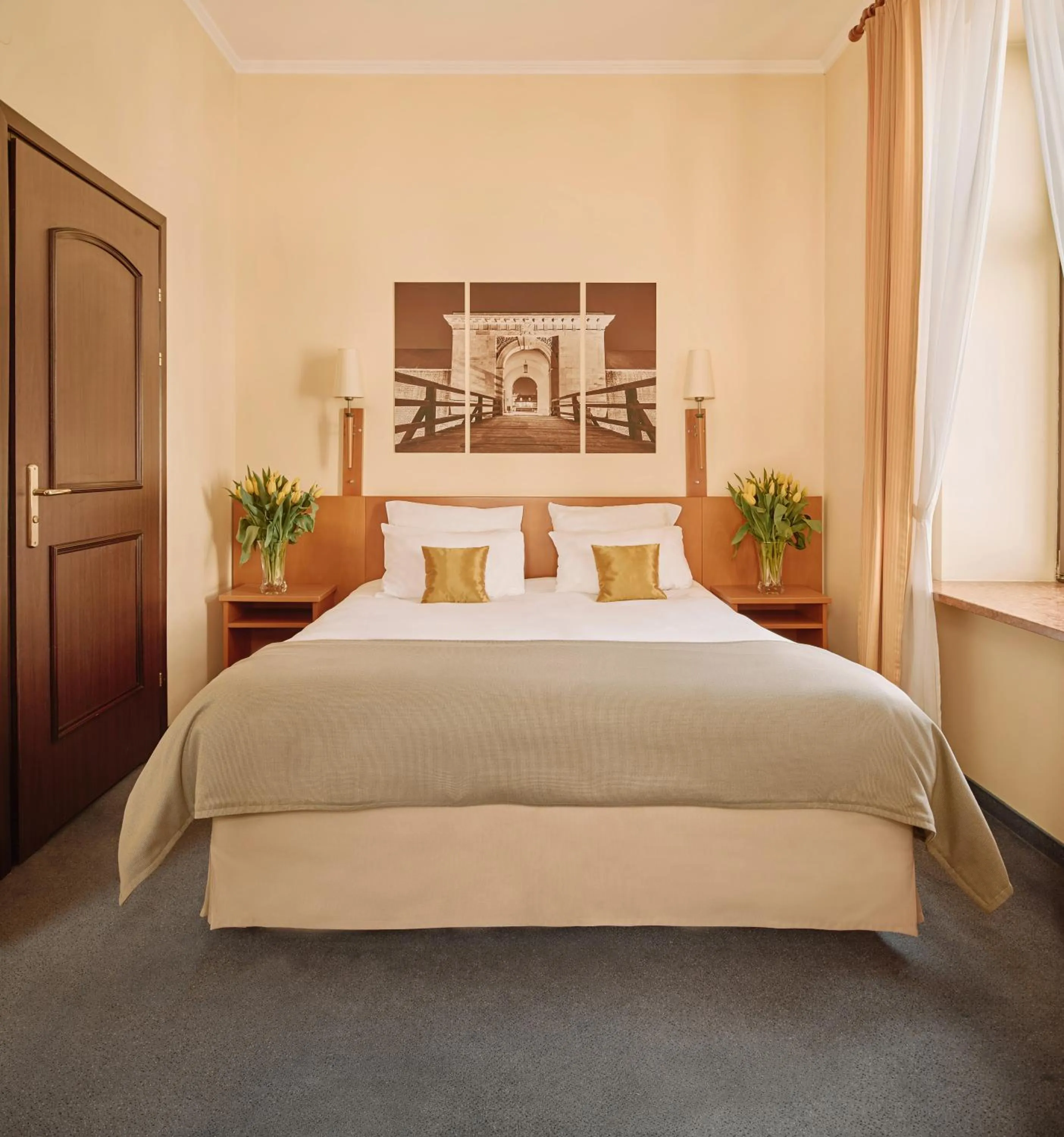 Bed in Hotel Zamojski