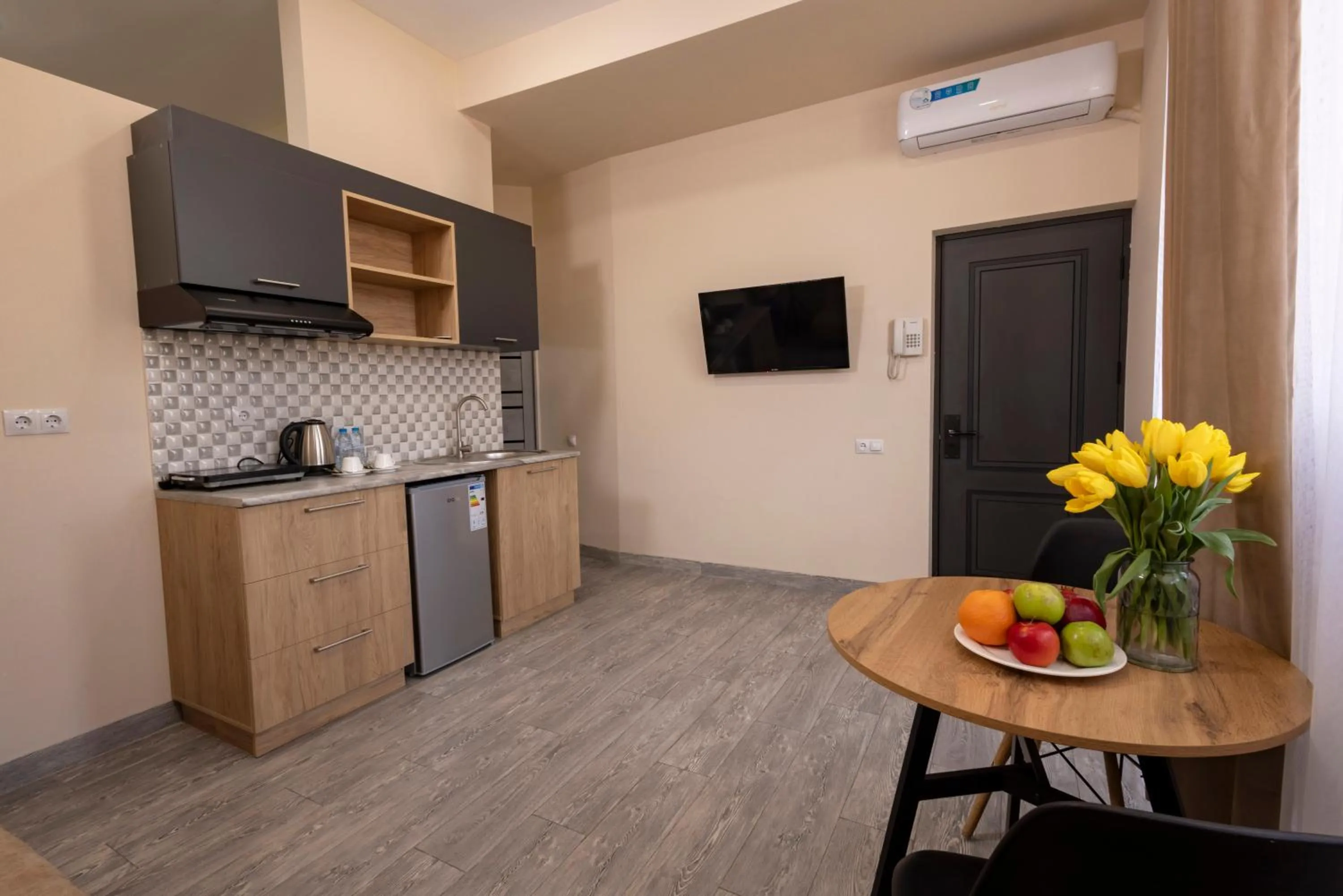 TV and multimedia in Horizon Hotel, Yerevan