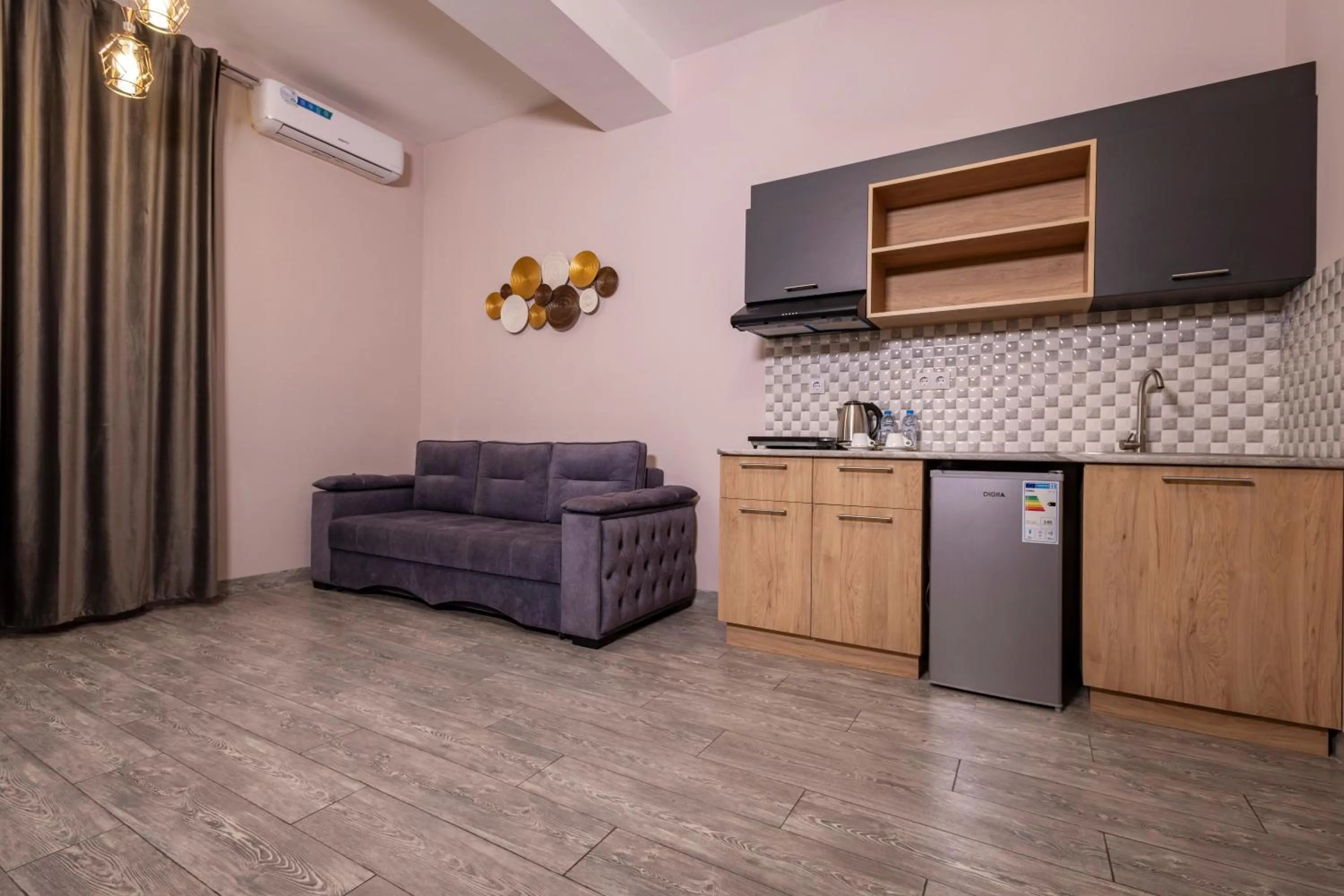 Kitchen or kitchenette in Horizon Hotel, Yerevan