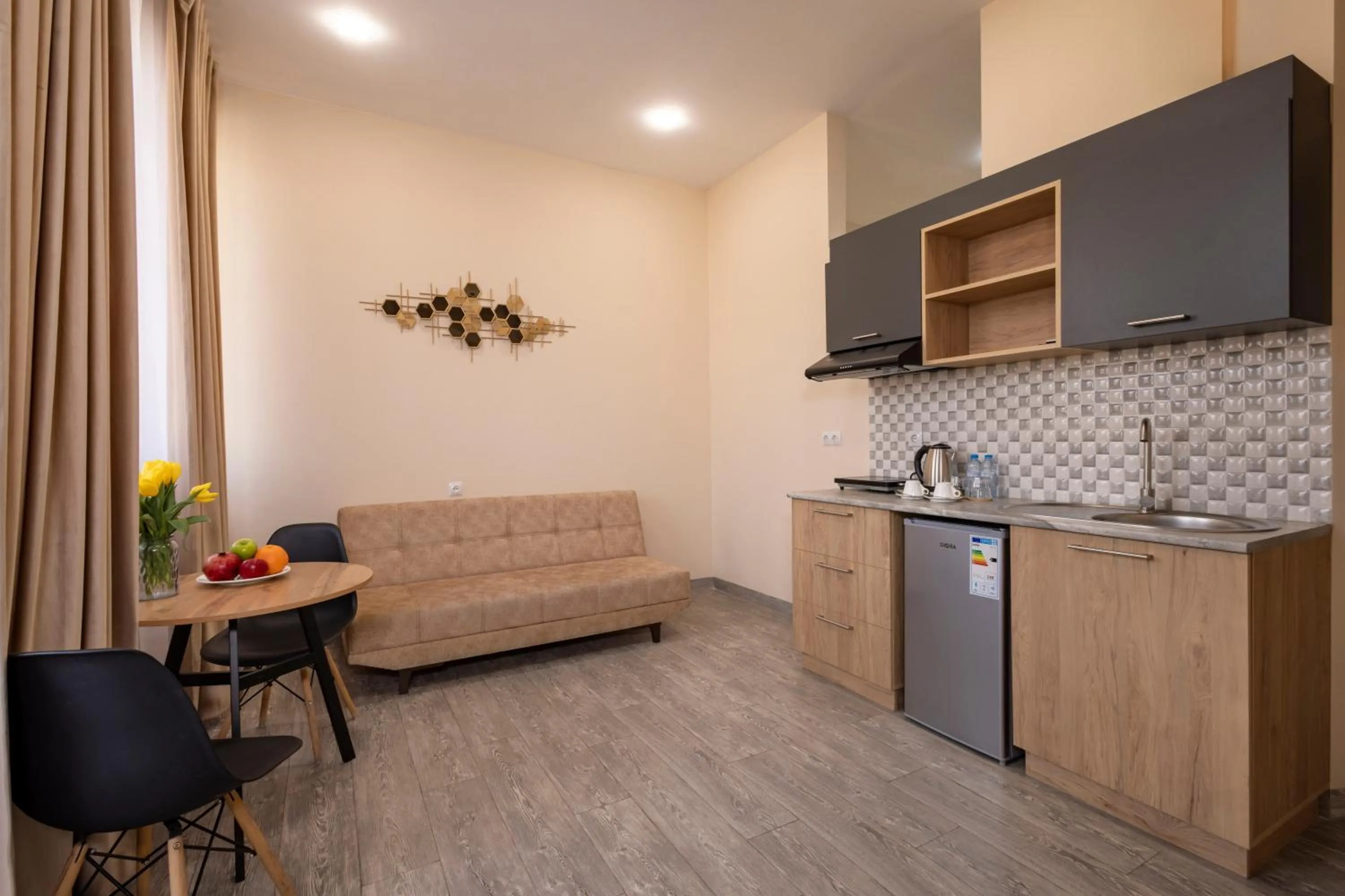 Kitchen or kitchenette in Horizon Hotel, Yerevan