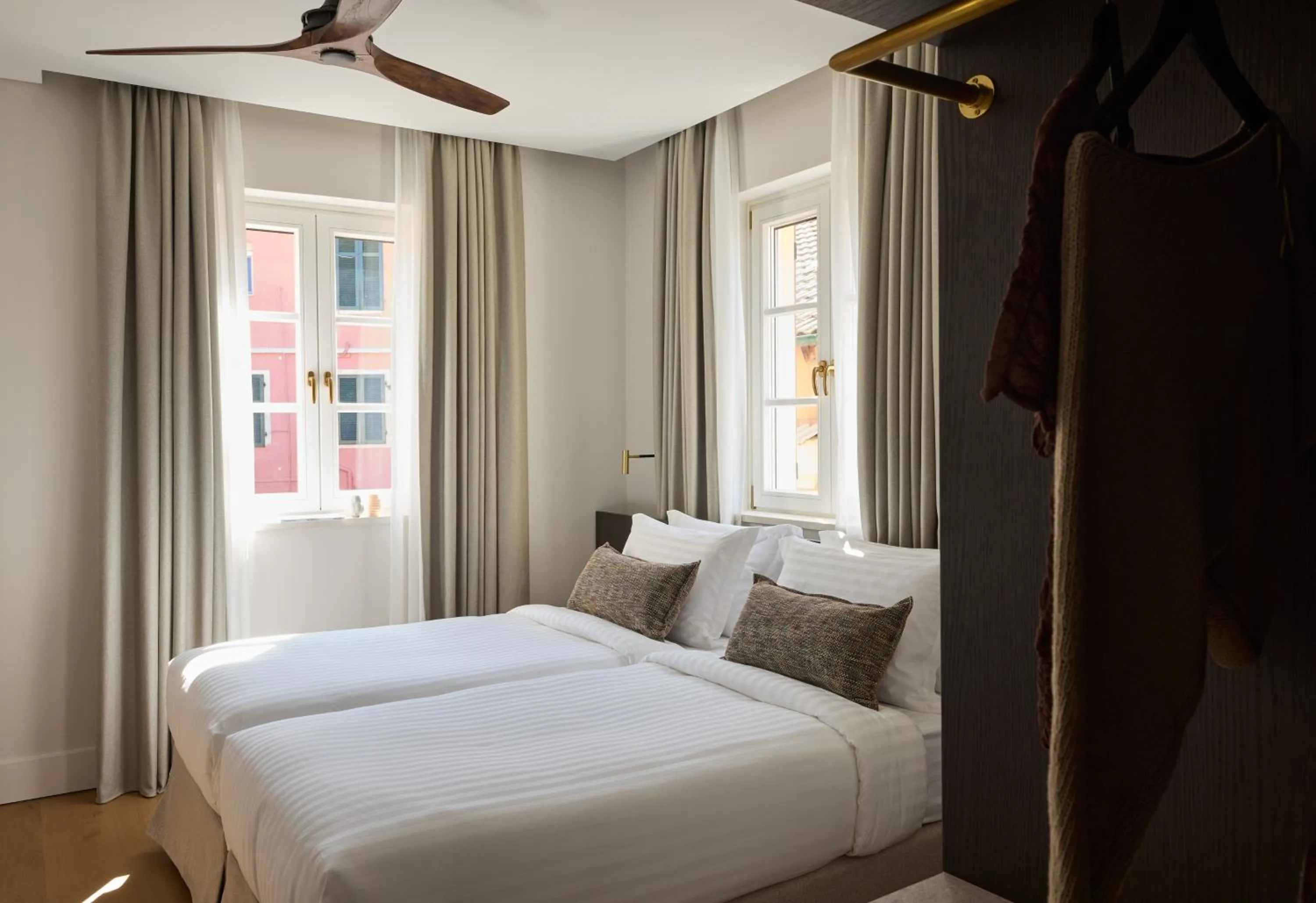 View (from property/room), Bed in The Calliston