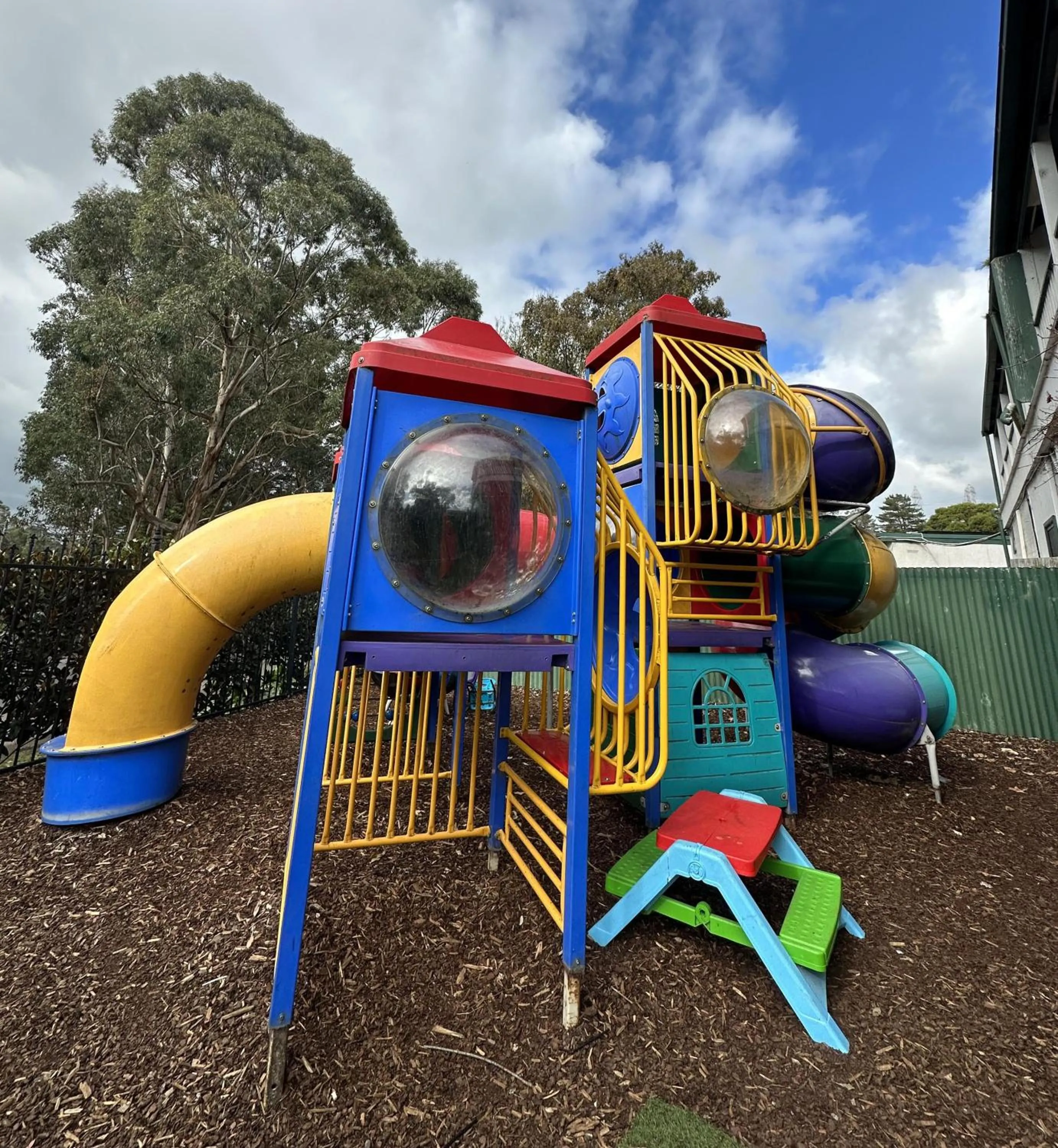 The Robinhood Inn - Drouin