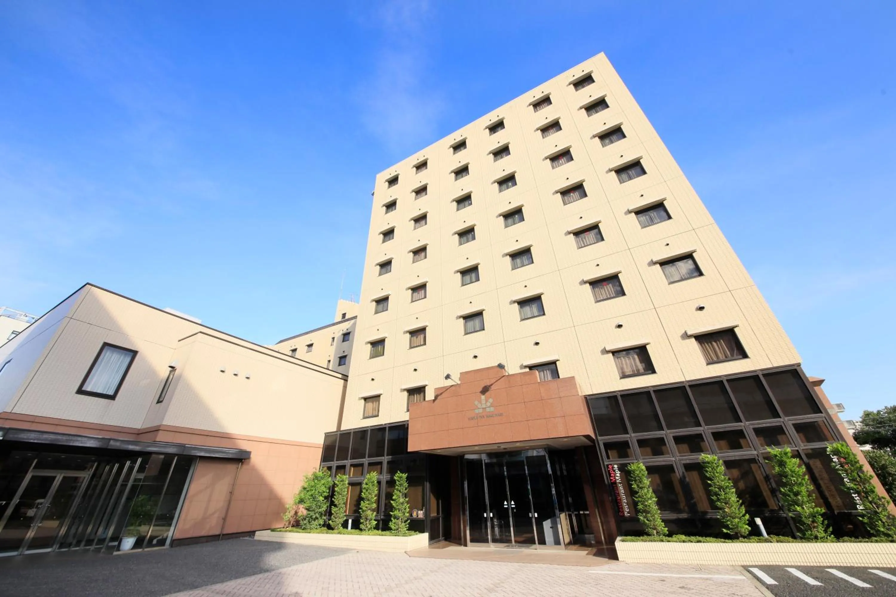 Property building in Maple Inn Makuhari