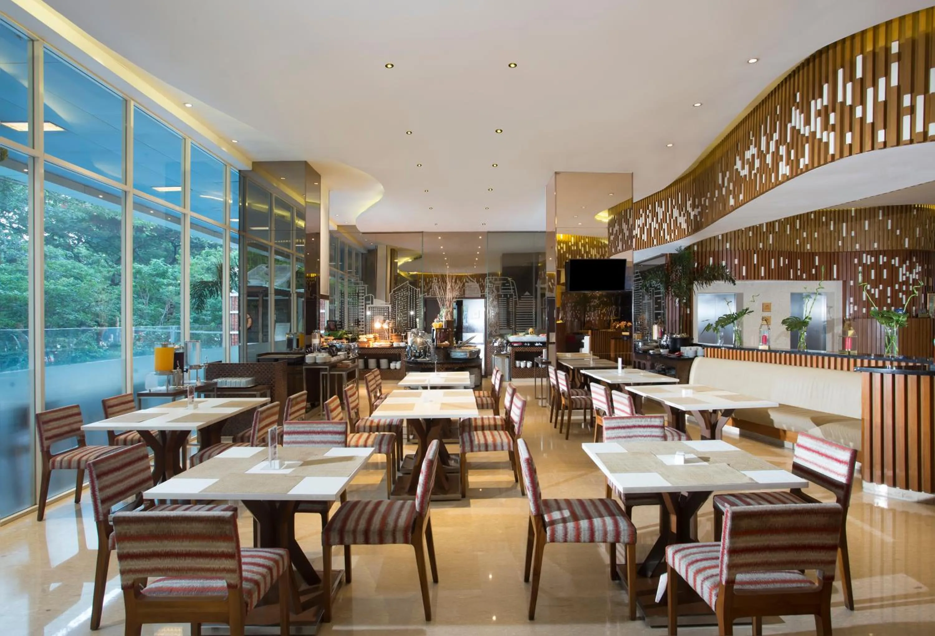 Restaurant/places to eat in Swiss-Belinn Kemayoran