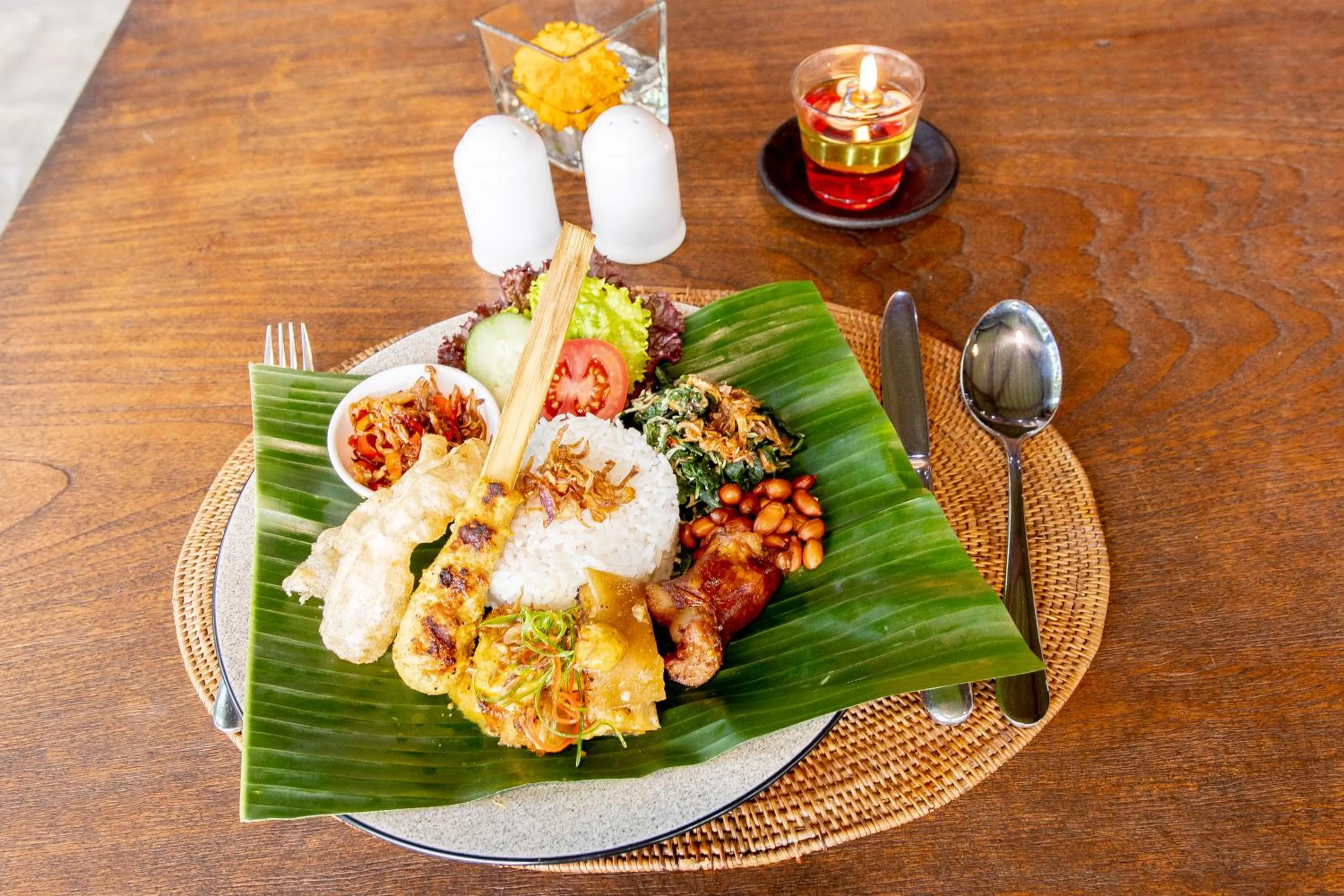 Food and drinks in Anumana Ubud Hotel