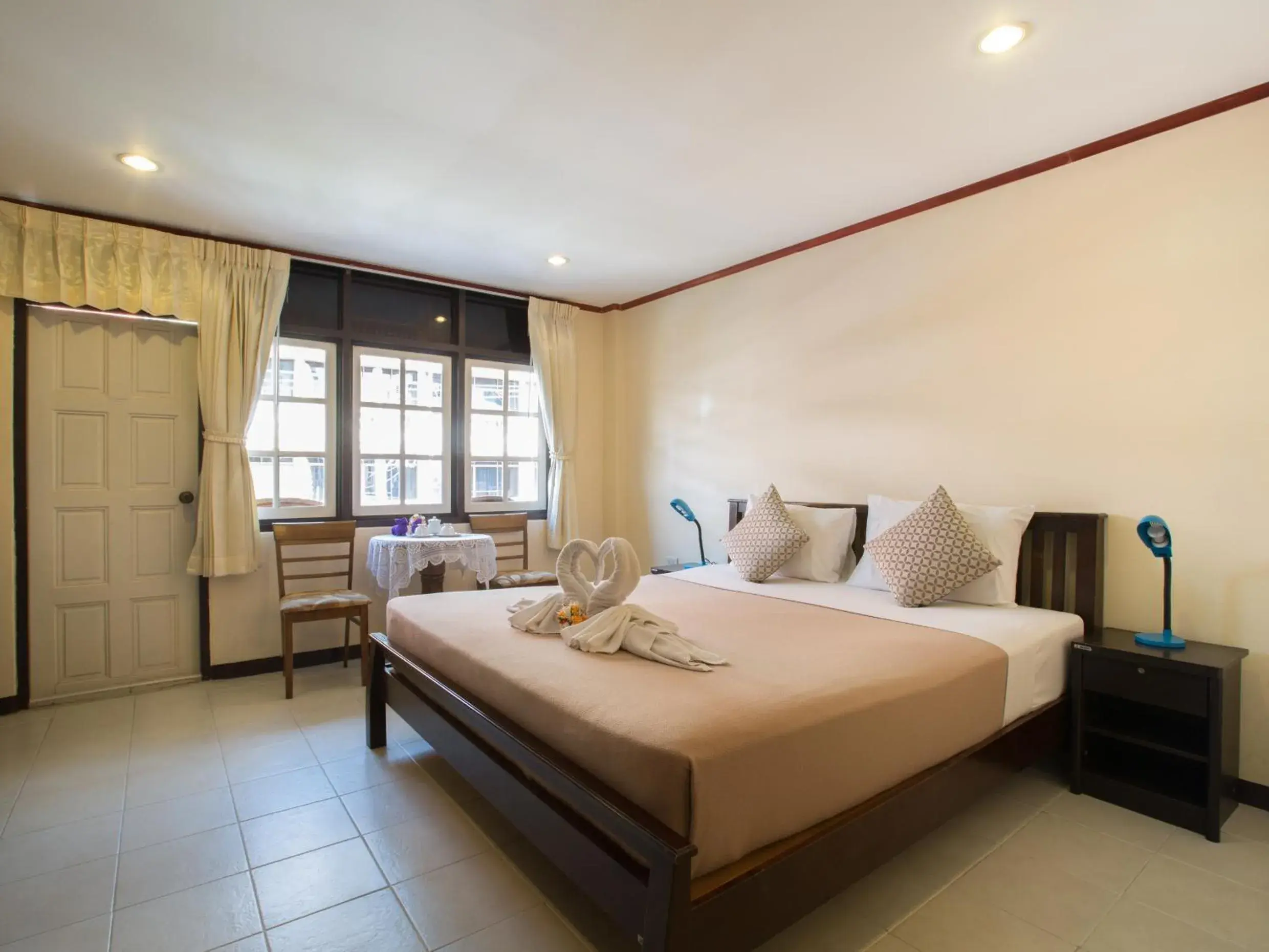 Deluxe Double Room with Balcony in Stefan's Guesthouse Deluxe Double Room with Balcony in Stefan's Guesthouse