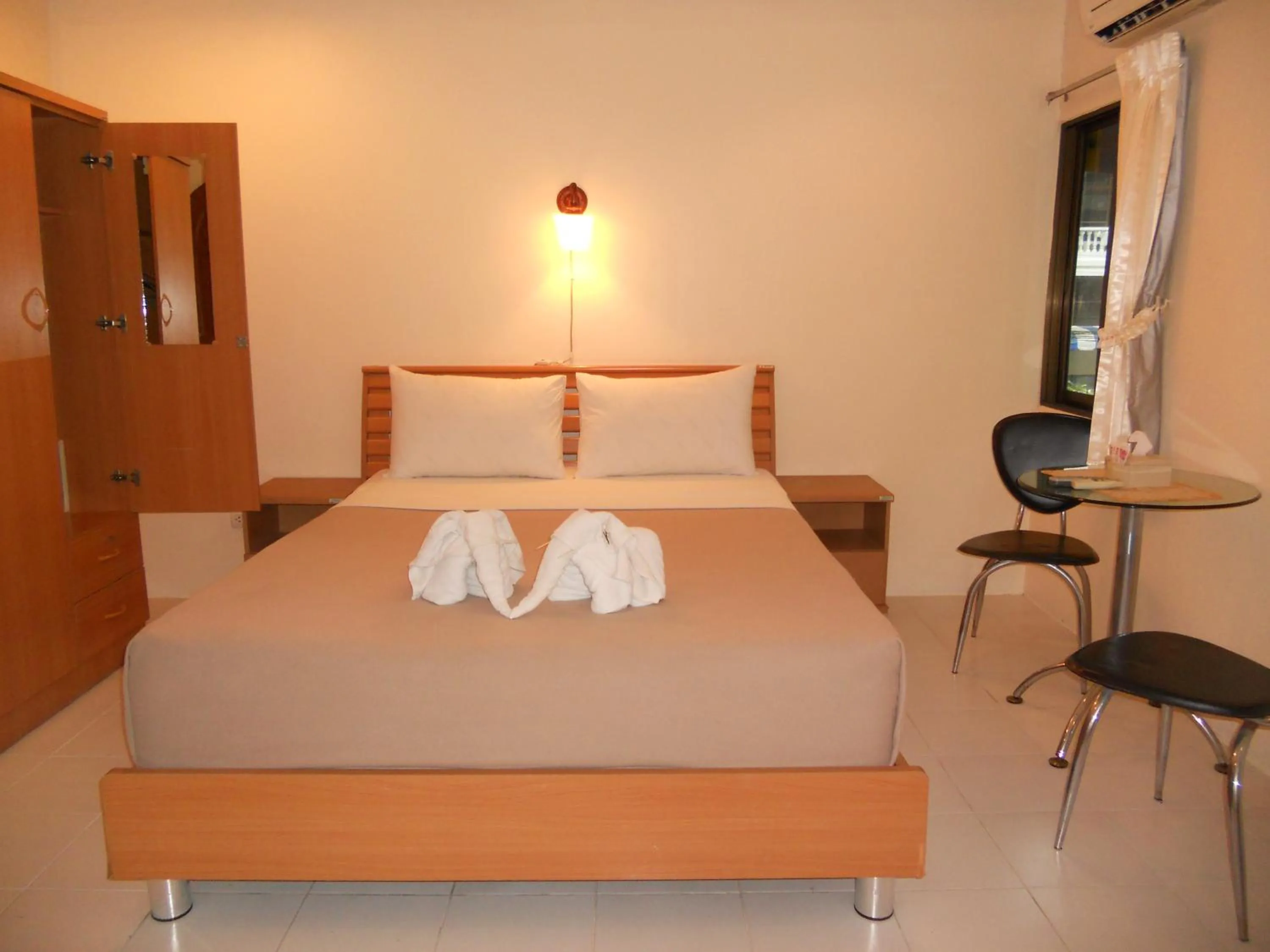 Bed in Stefan's Guesthouse