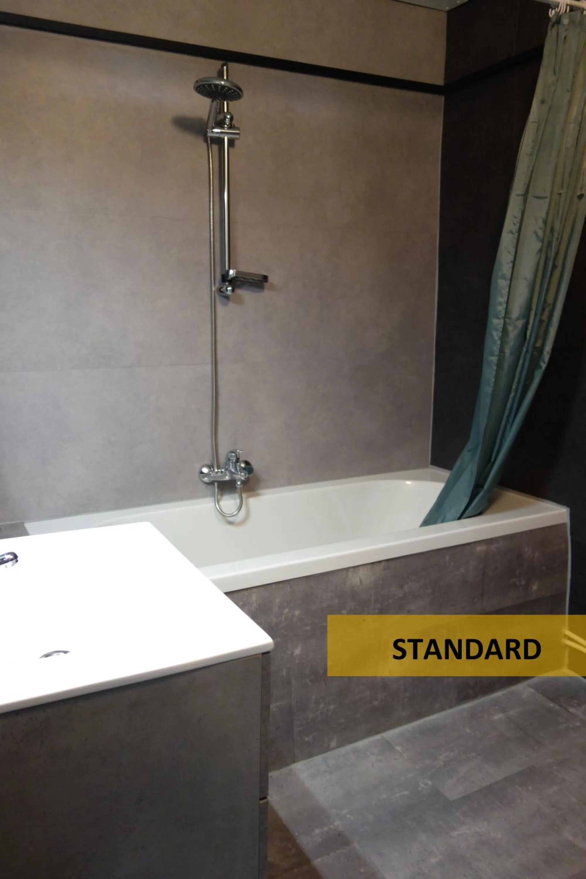 Bathroom in Grand Hotel Central