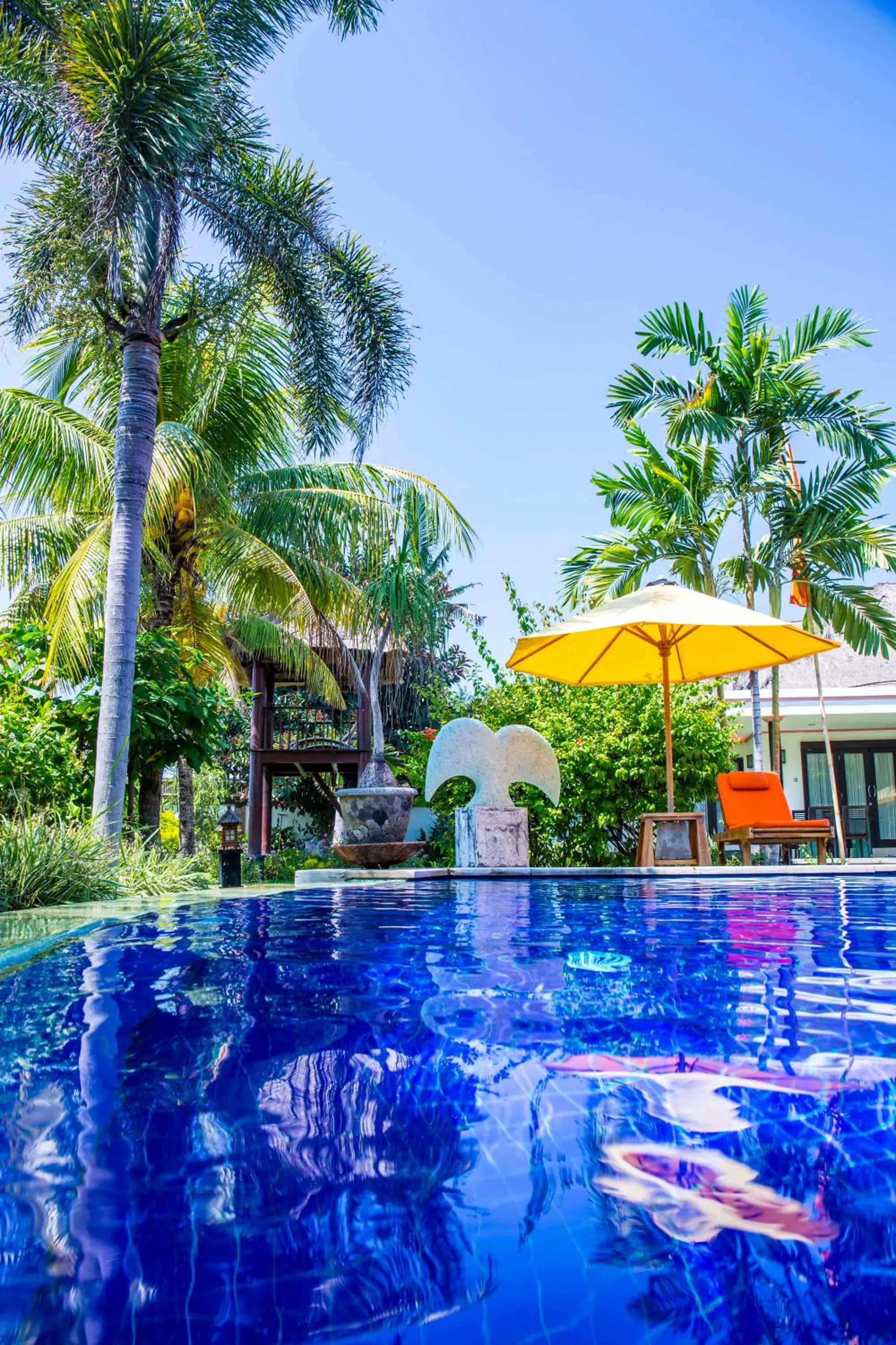 Swimming pool in Villa L'Orange Bali