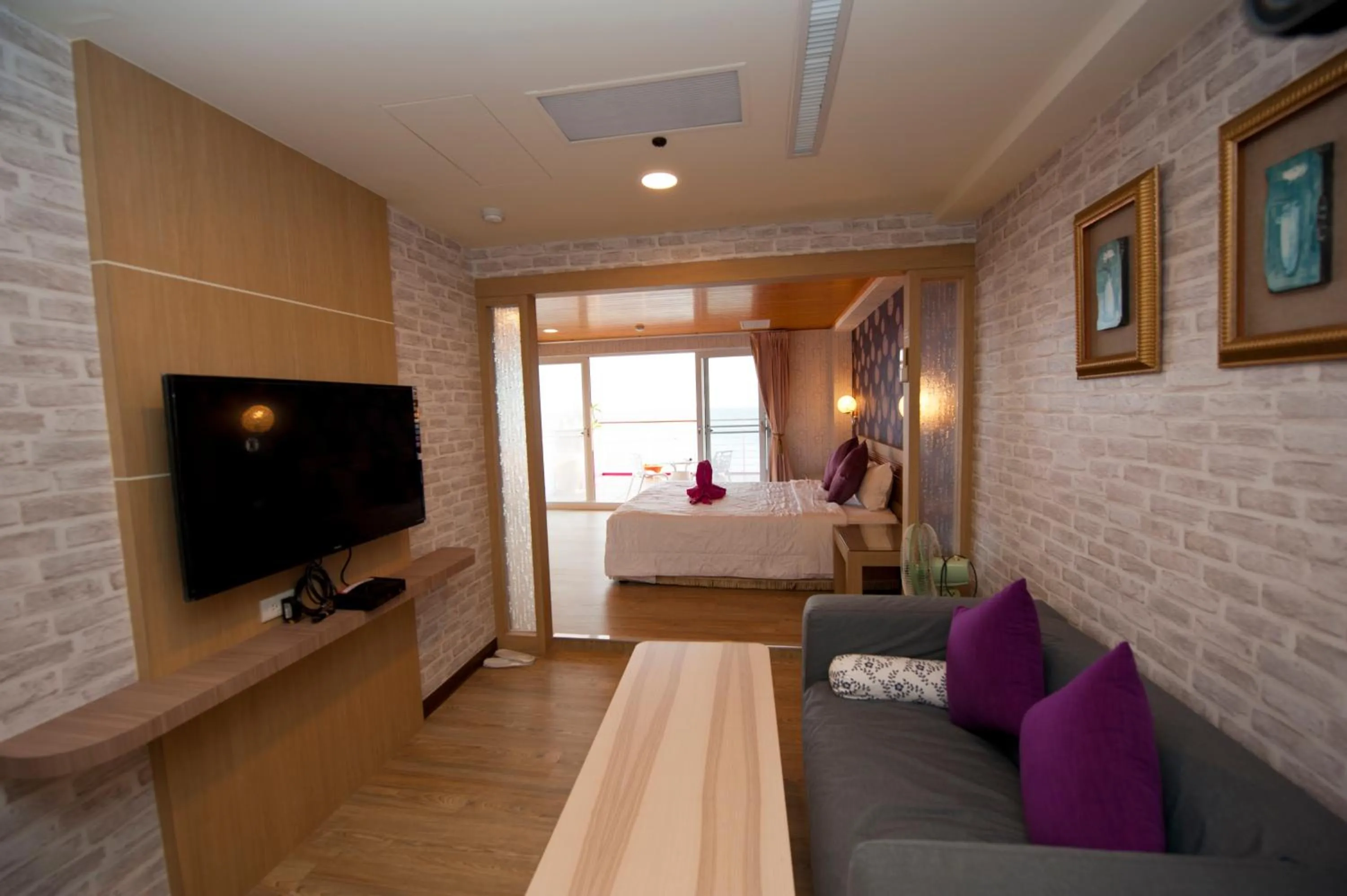 Bed in 墾丁品喬旅店