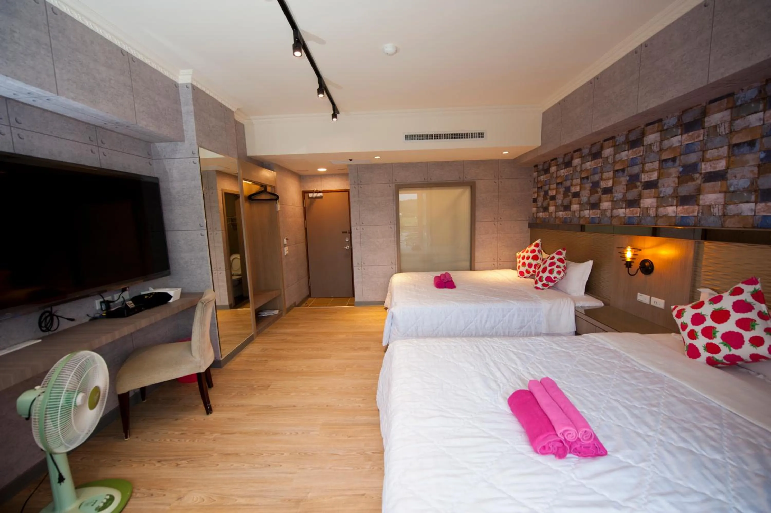 Bed in 墾丁品喬旅店