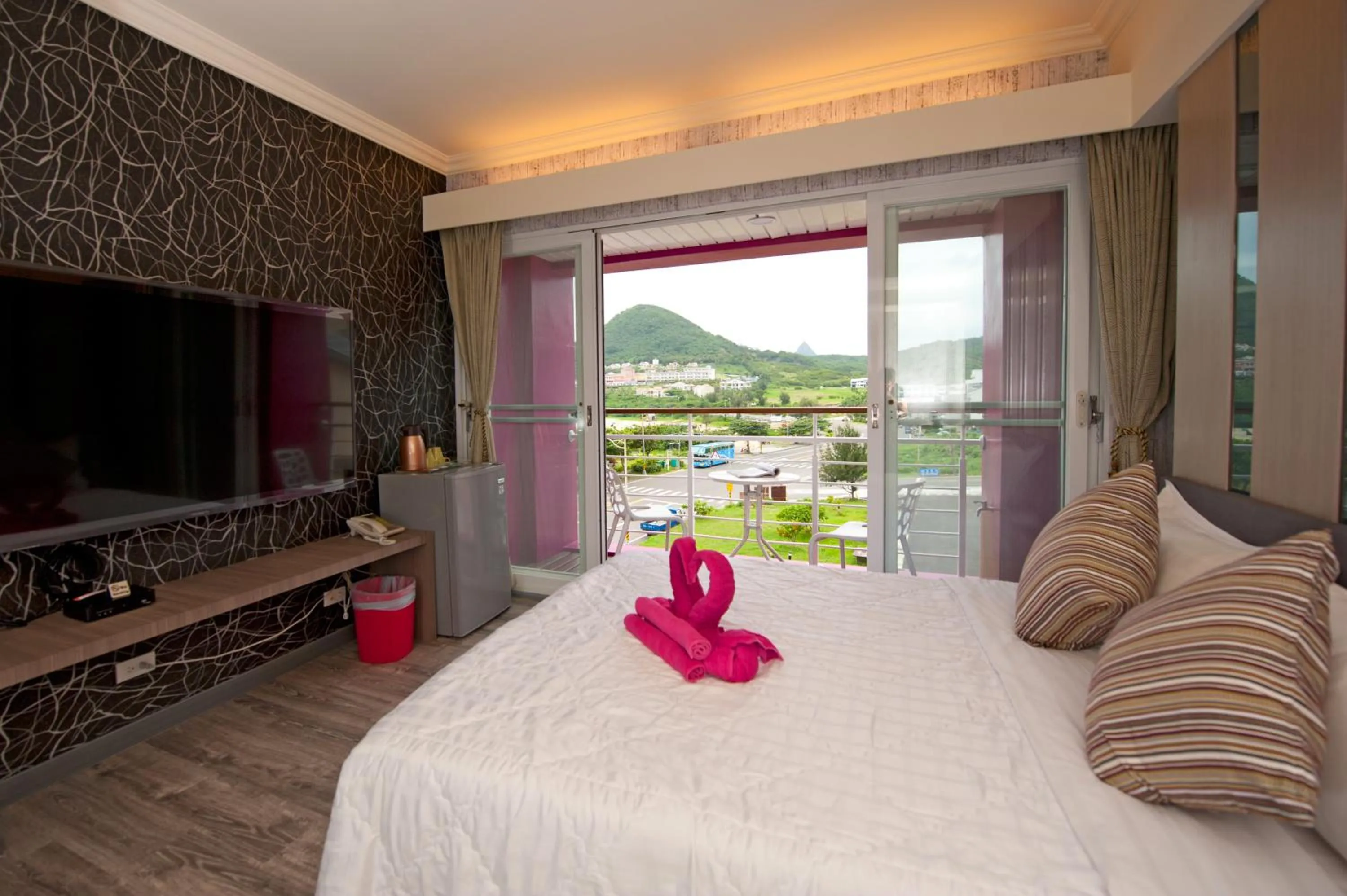 Bed in 墾丁品喬旅店