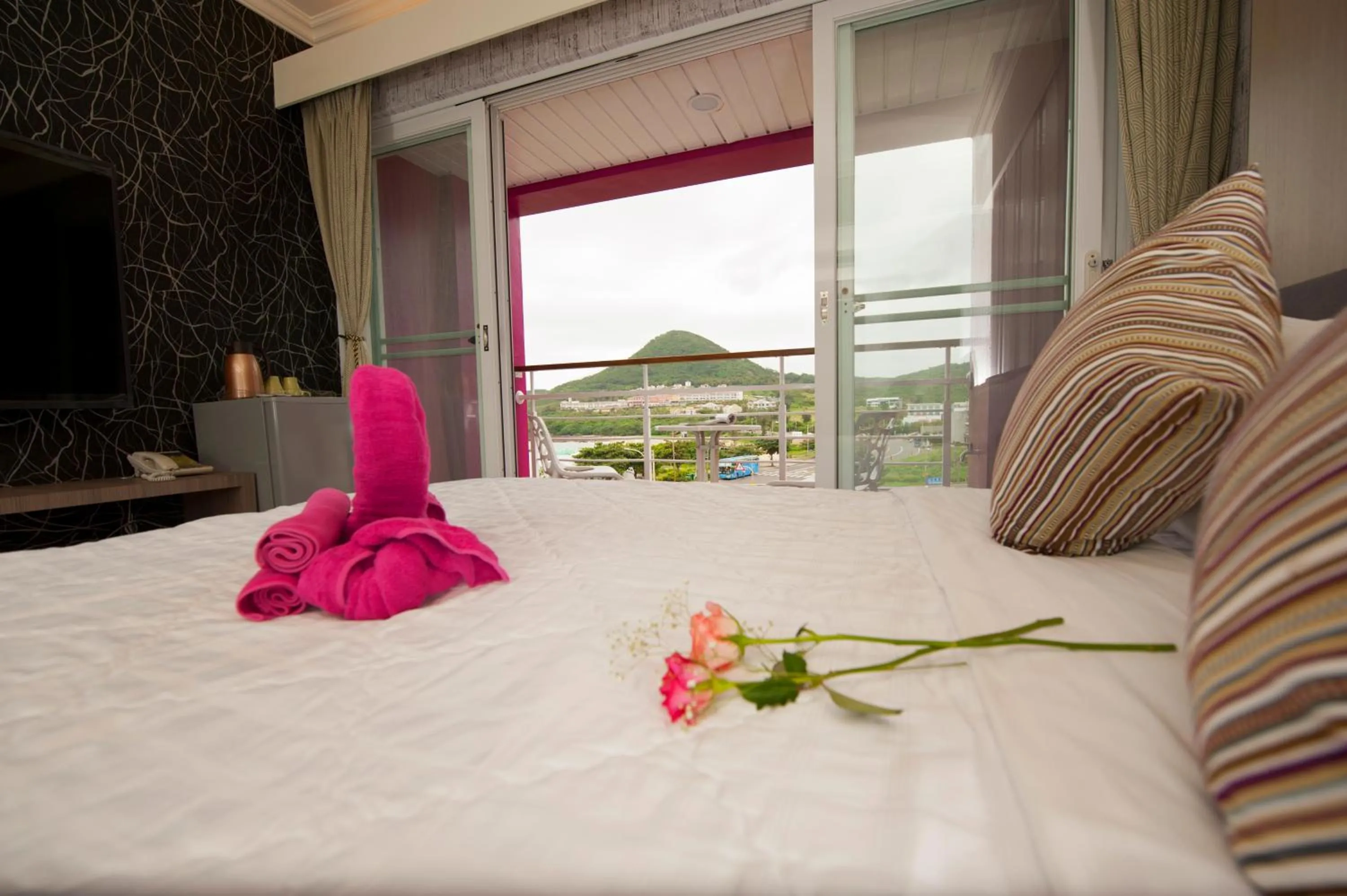 Bed in 墾丁品喬旅店