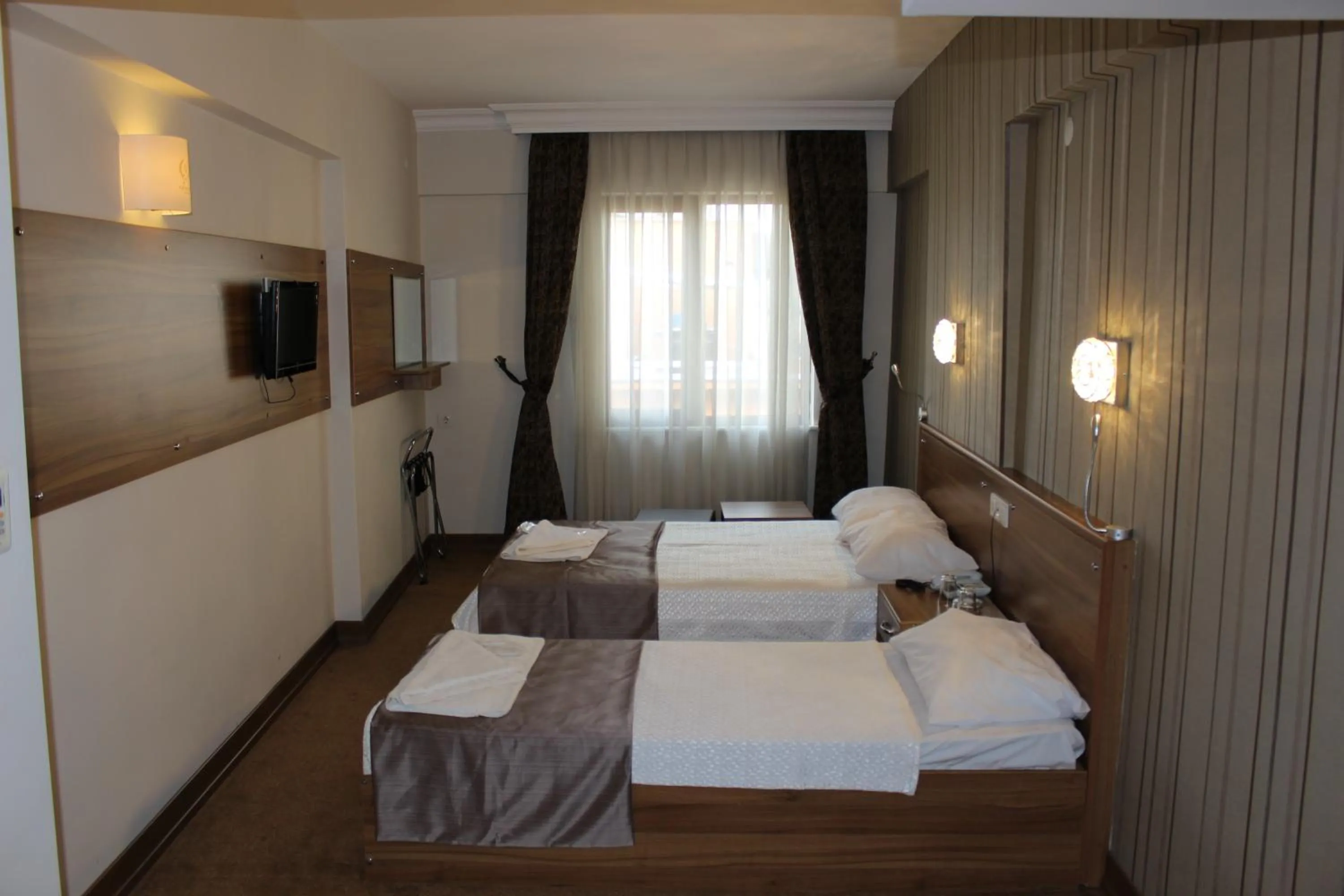 Bed in Grand Laleli Hotel