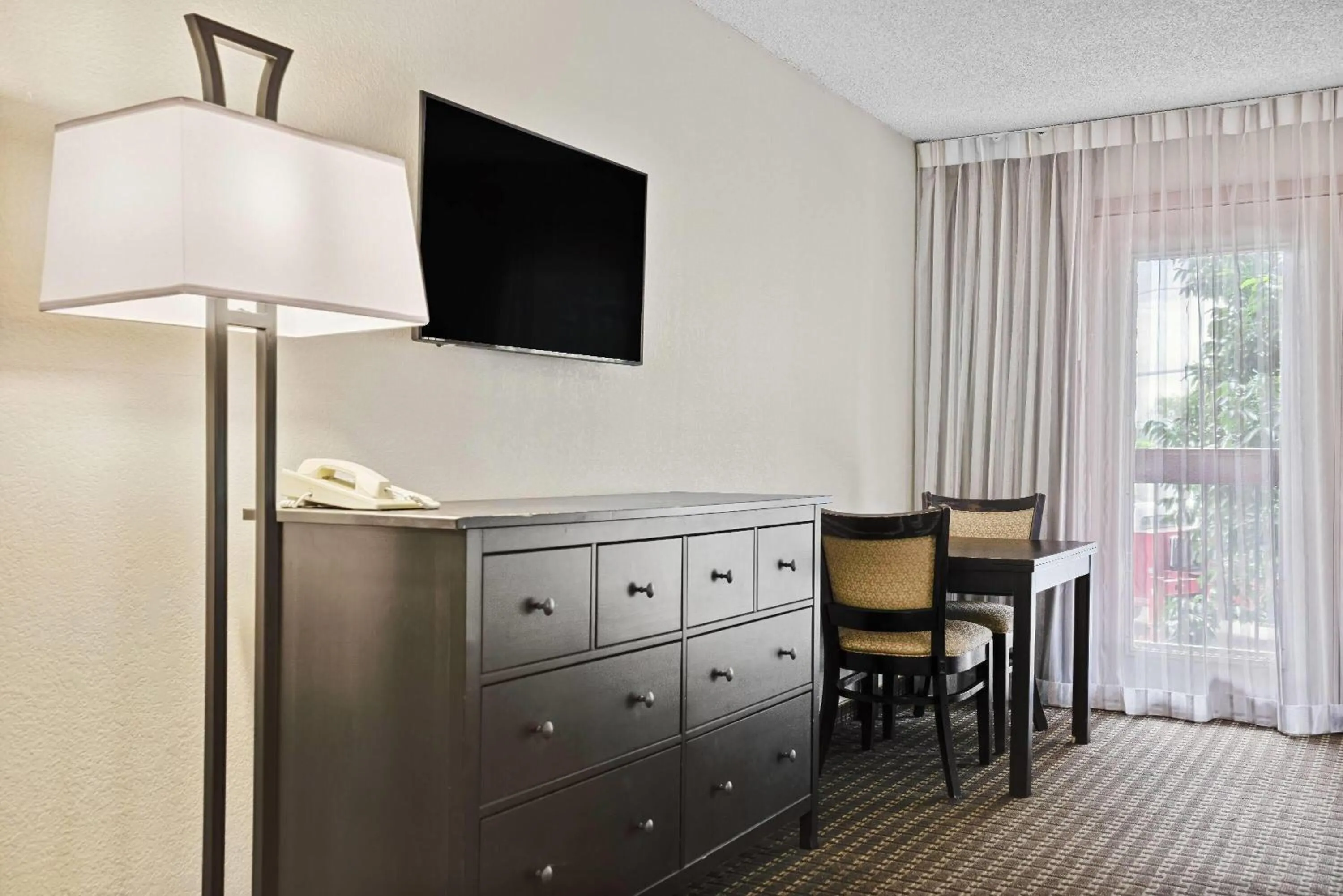 Photo of the whole room in Baymont by Wyndham Cortez