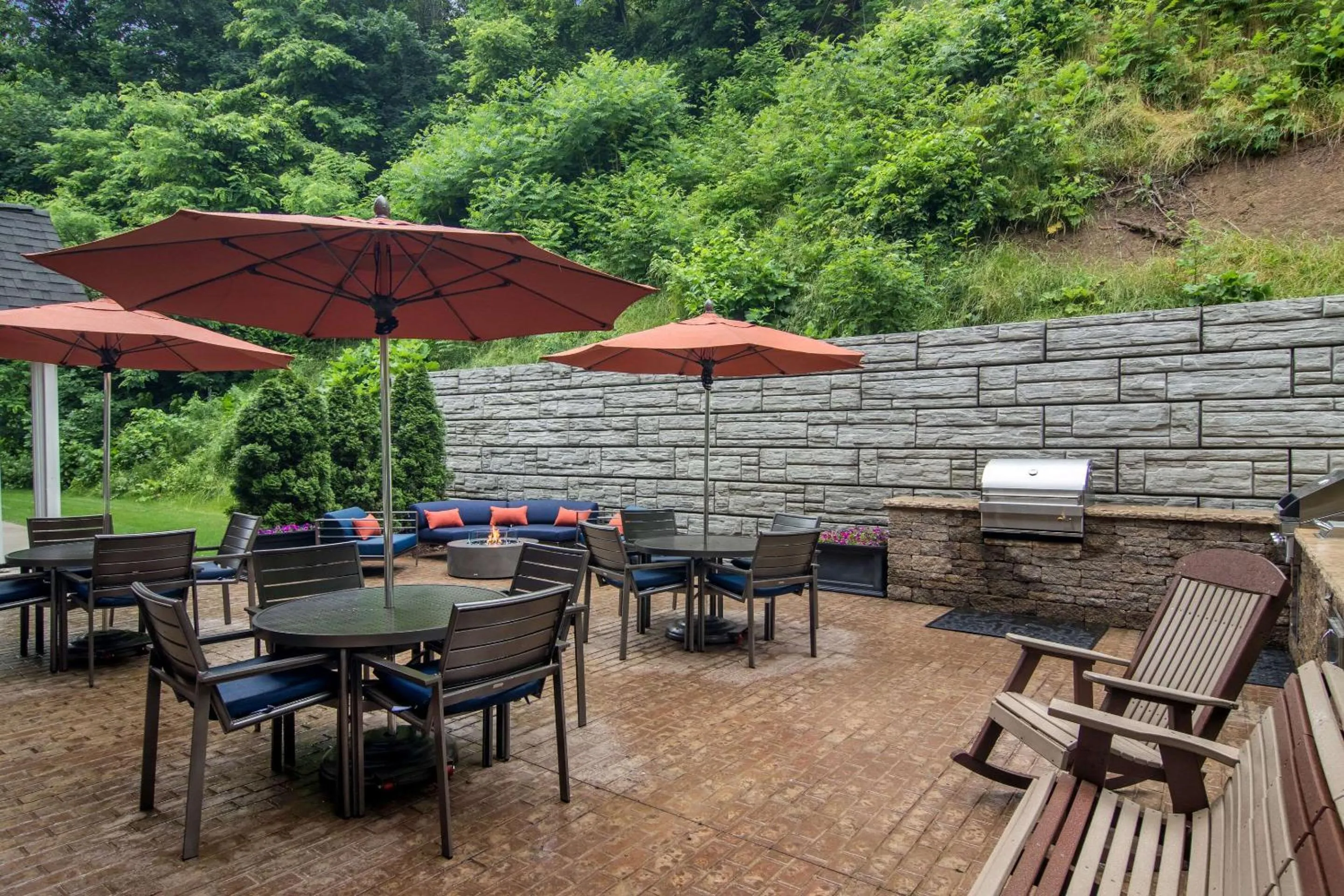 Other, Restaurant/Places to Eat in Sleep Inn & Suites Steubenville at the University