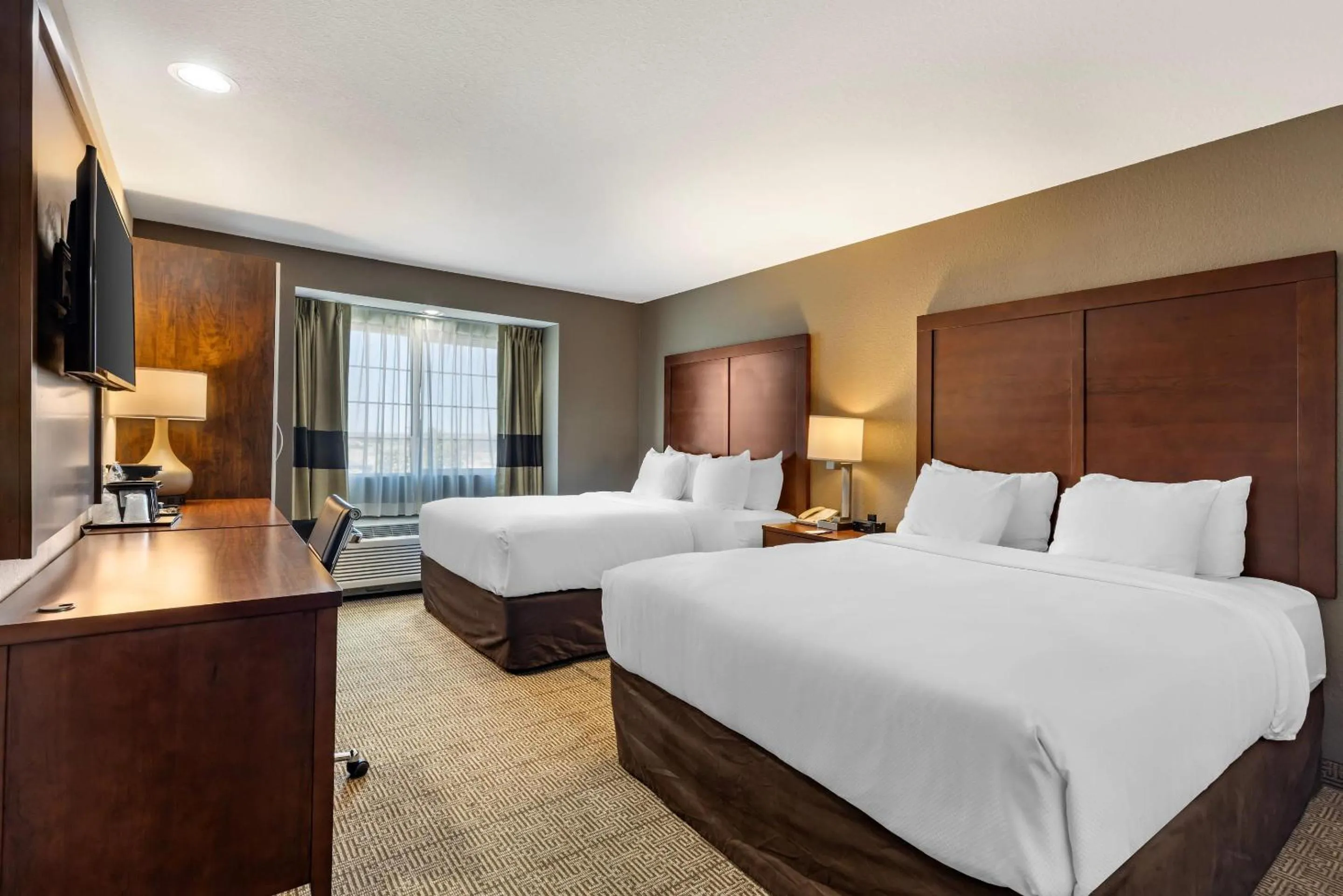 Bedroom, Bed in Comfort Inn & Suites Aztec - Farmington Area