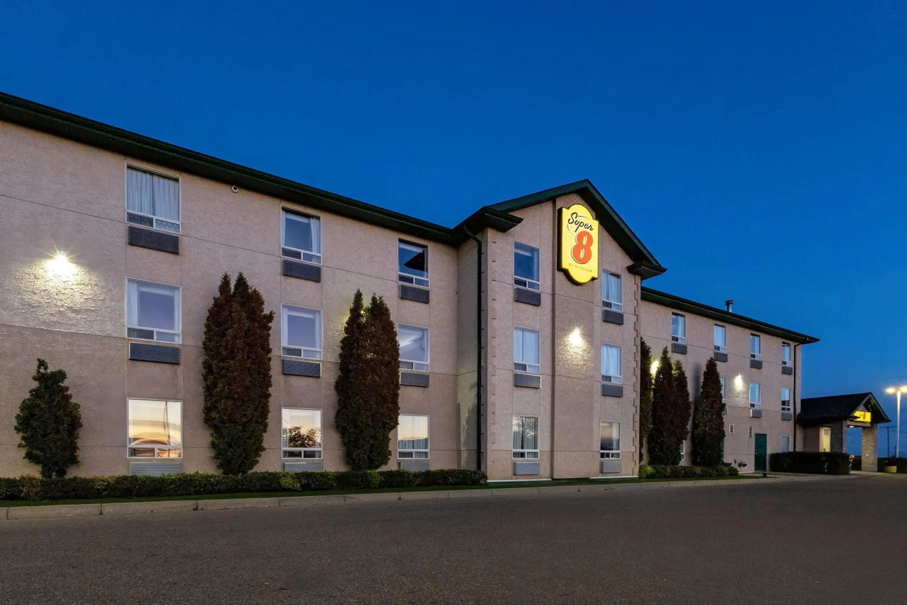 Property building in Super 8 by Wyndham Prince Albert