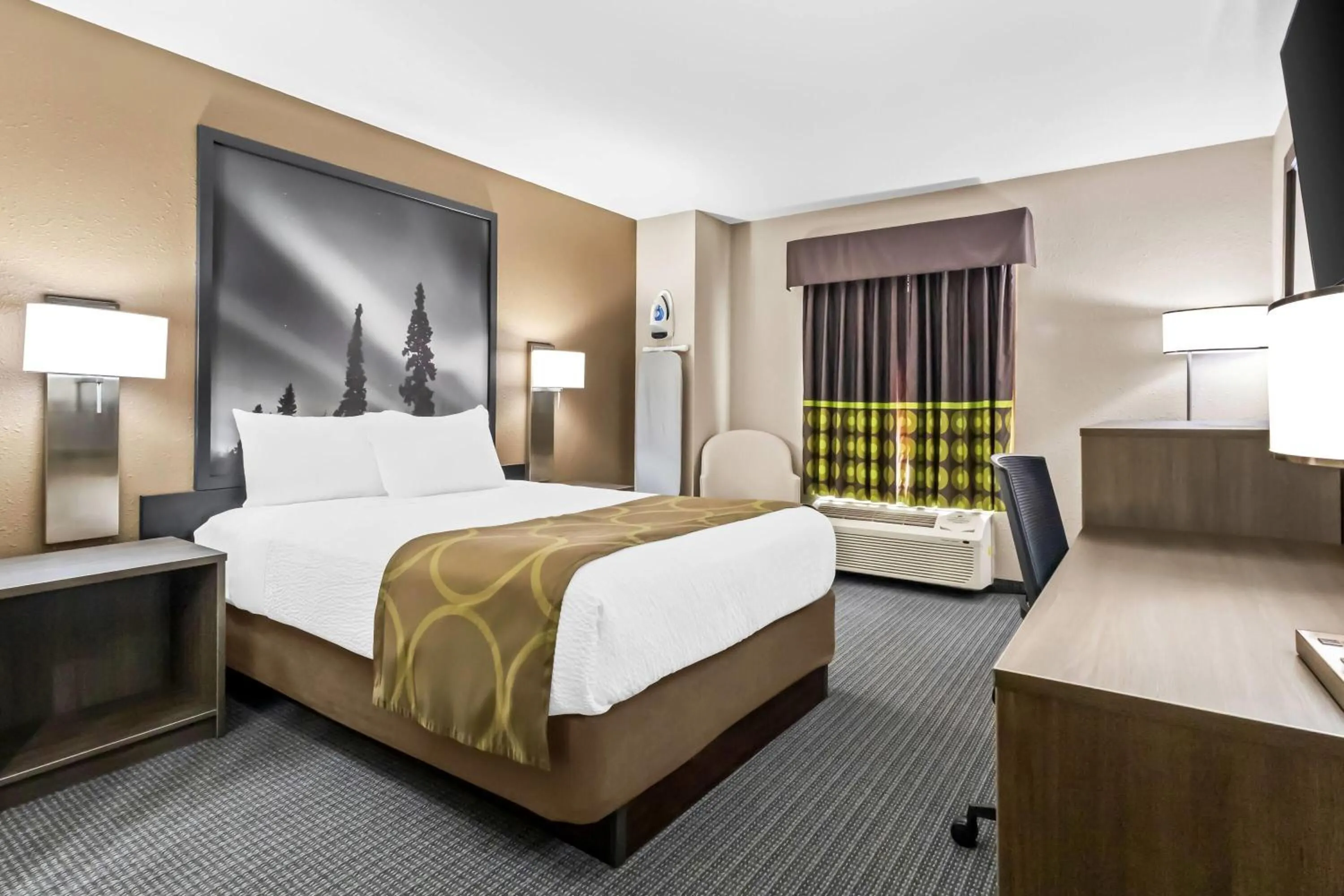 Bed in Super 8 by Wyndham Prince Albert