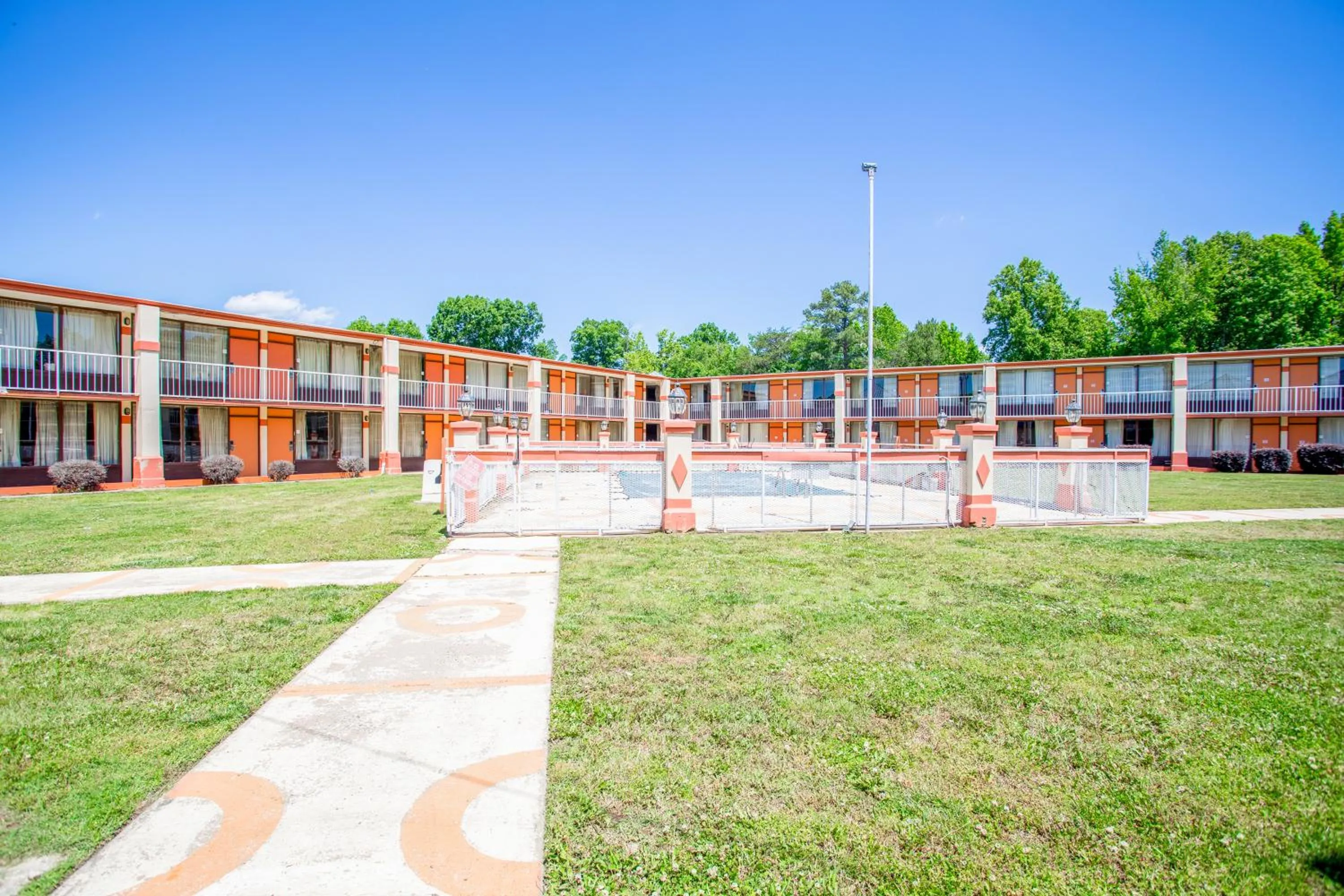 Area and facilities in OYO hotel Greensboro east I 40