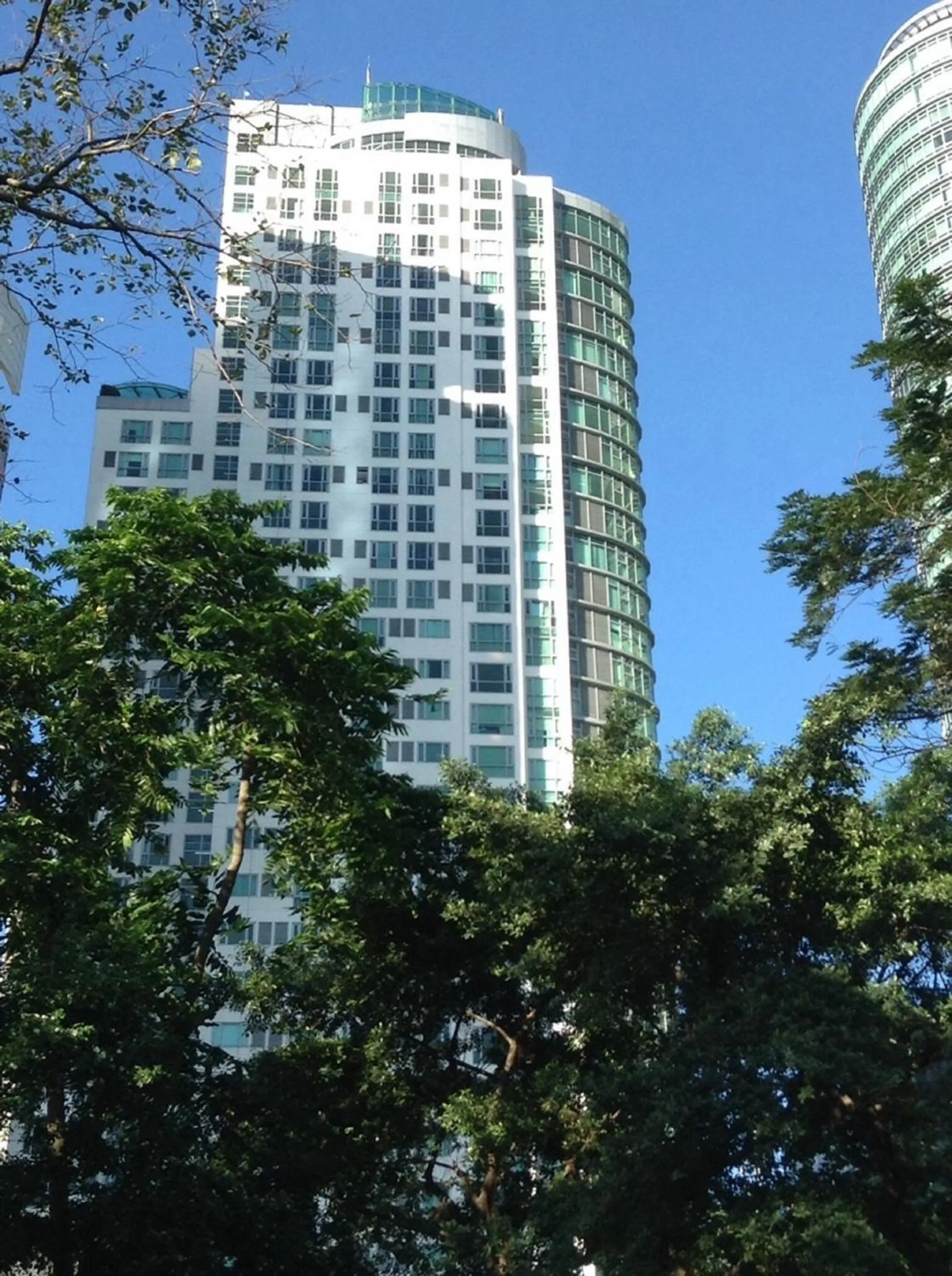 Property building in Avant Apartments at The Fort