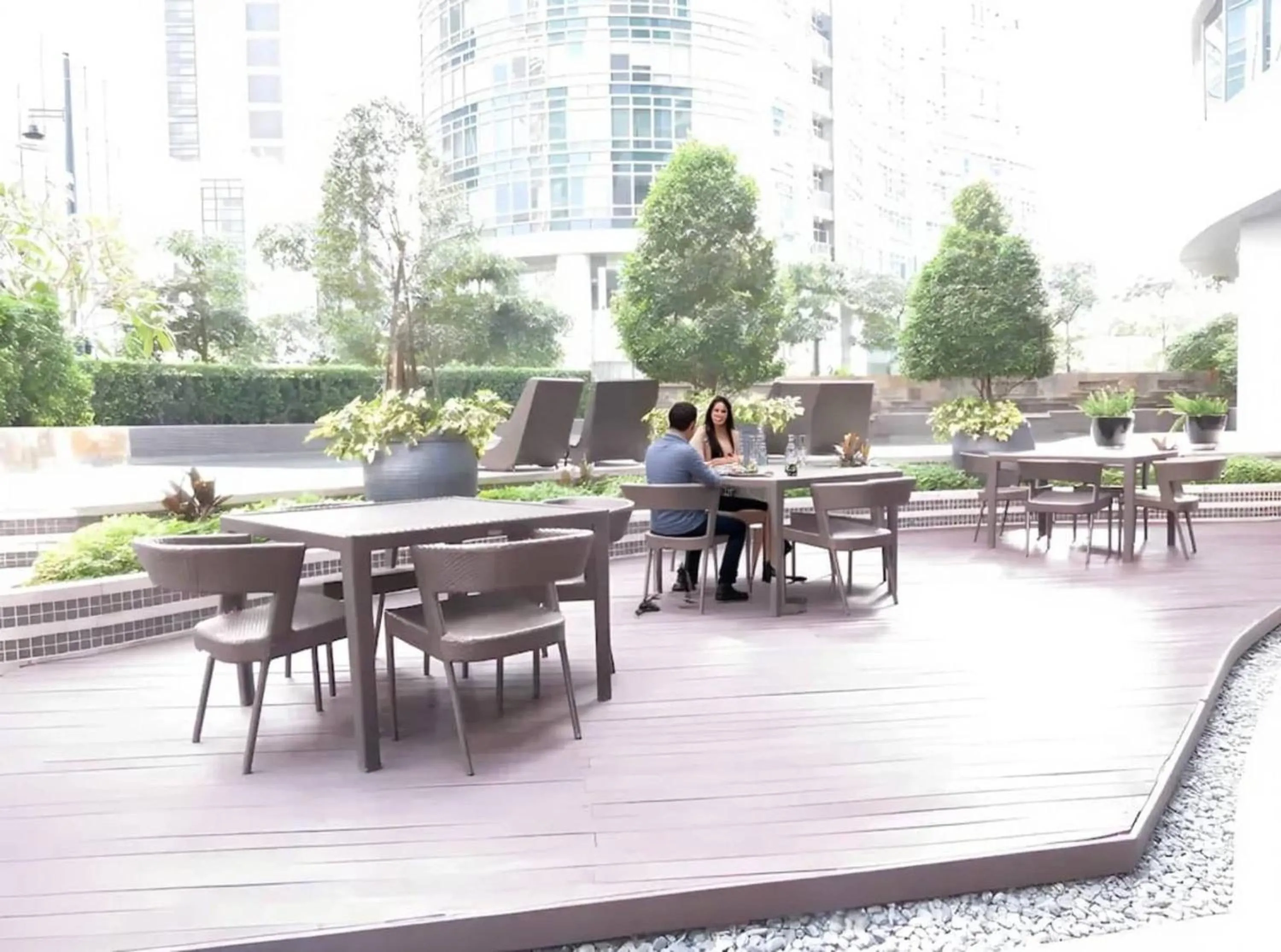 Day in Avant Apartments at The Fort