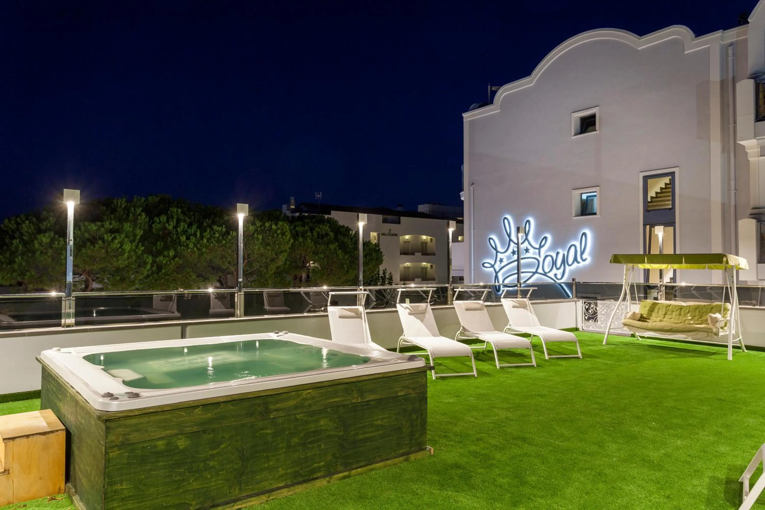 Entertainment in Royal Boutique Hotel