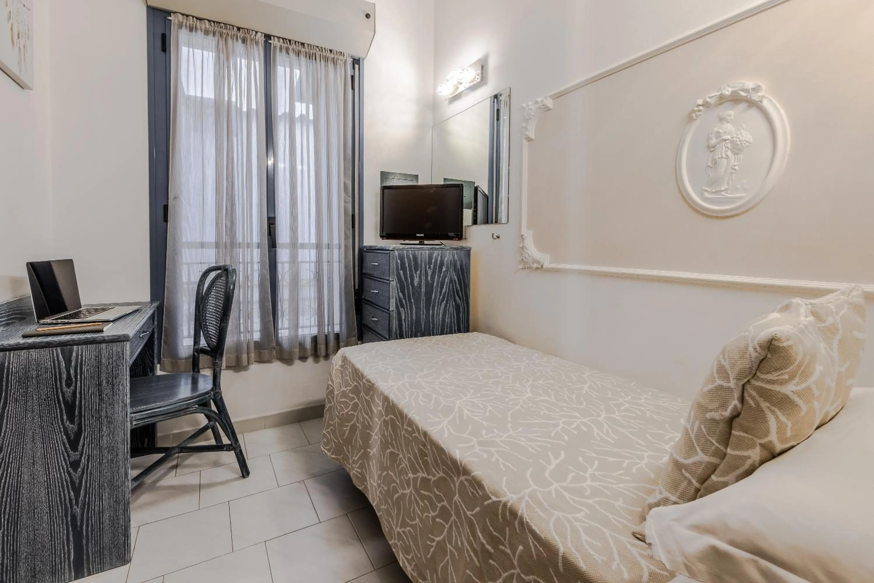 Bed in Royal Boutique Hotel