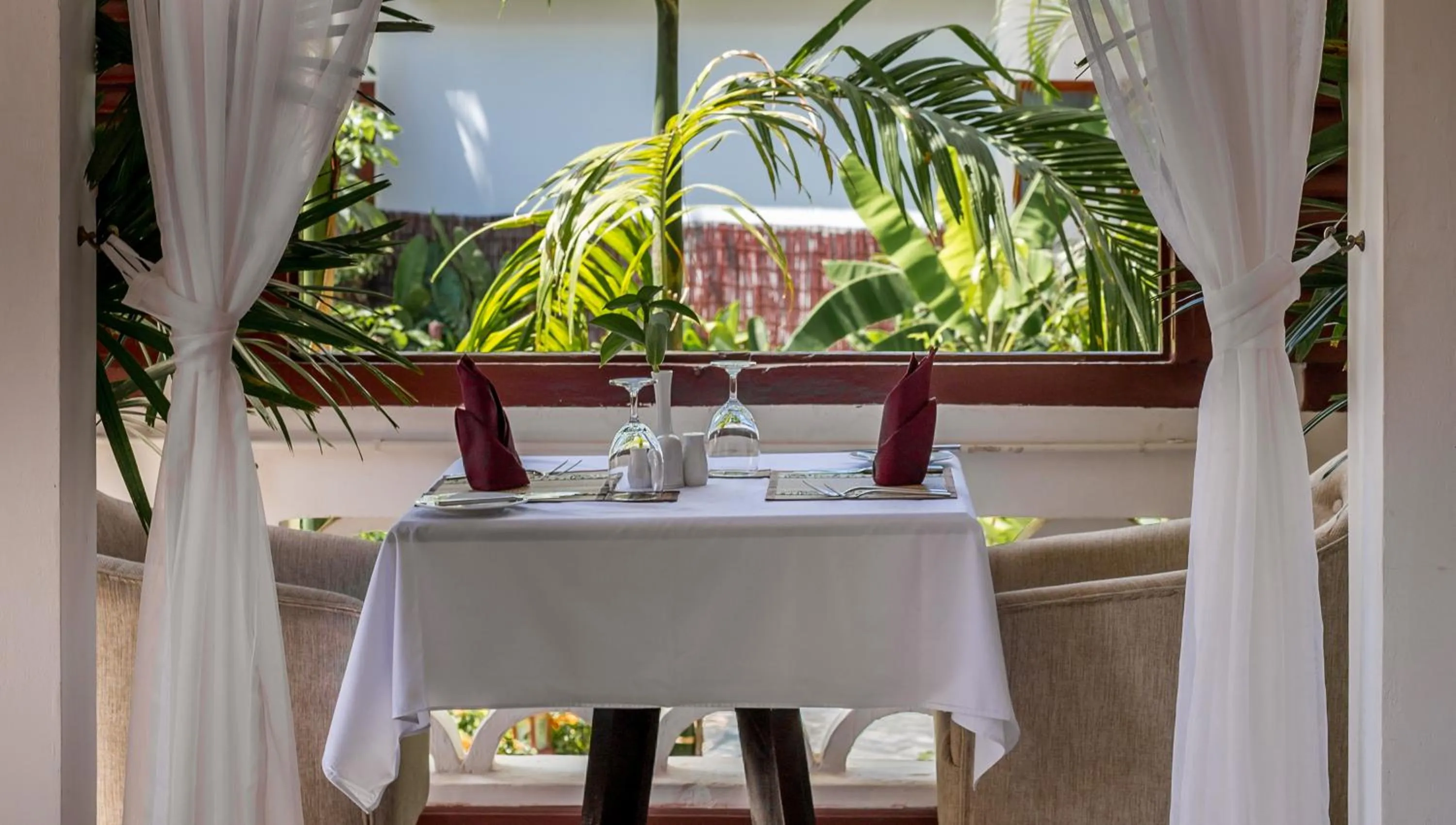 Restaurant/places to eat in La Rivière d' Angkor Resort