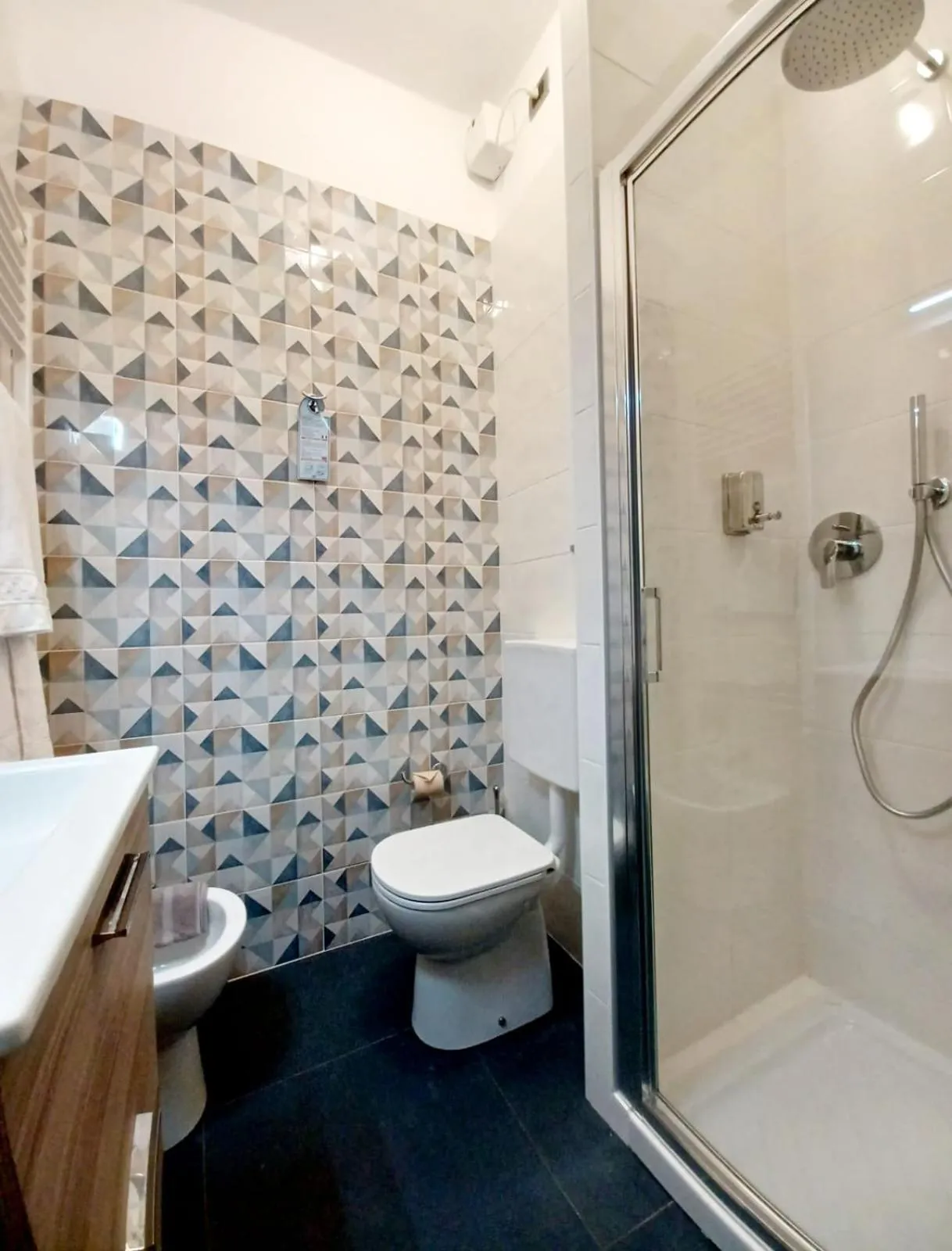 Bathroom in Hotel Ariston