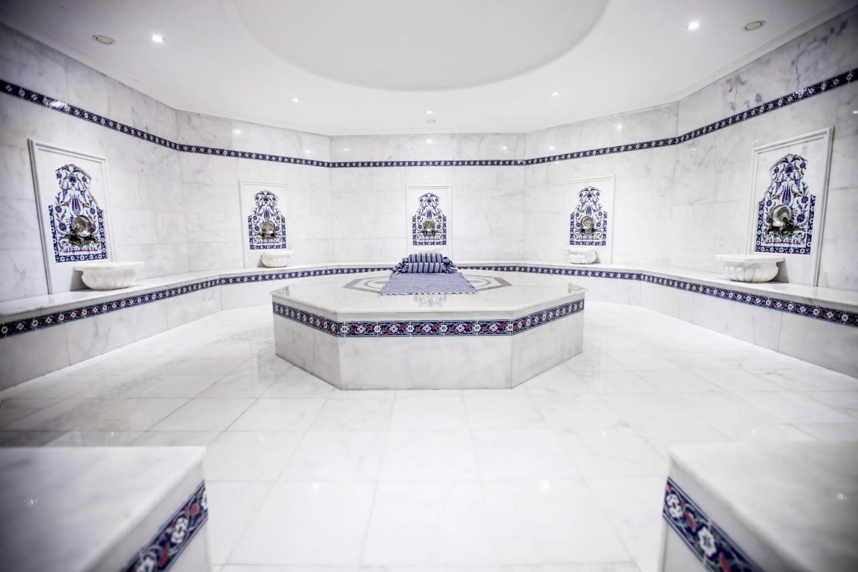 Spa and wellness centre/facilities in Grand Mercure Ankara