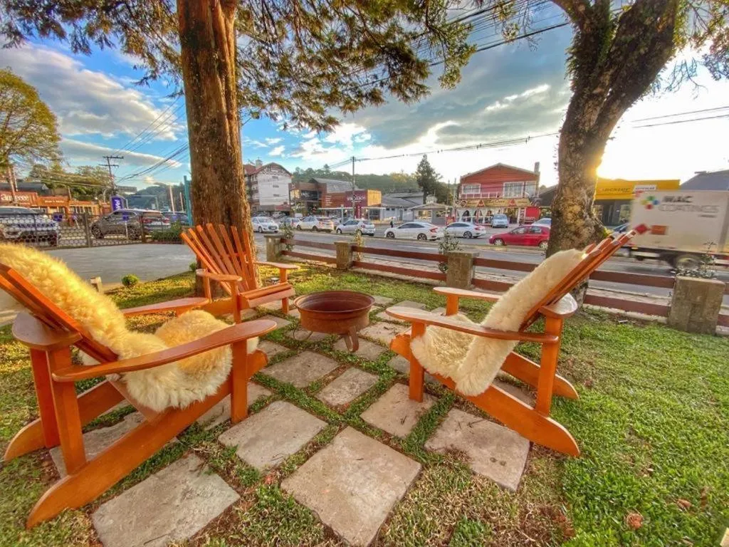 sunbed in Pousada Villa Vie