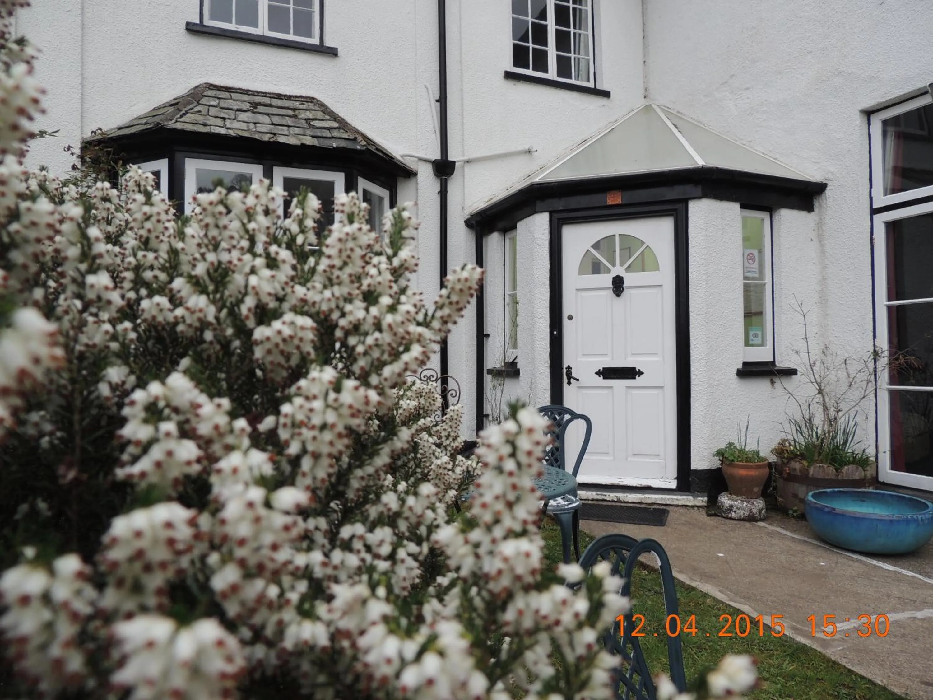 Facade/entrance in Orchard House Hotel