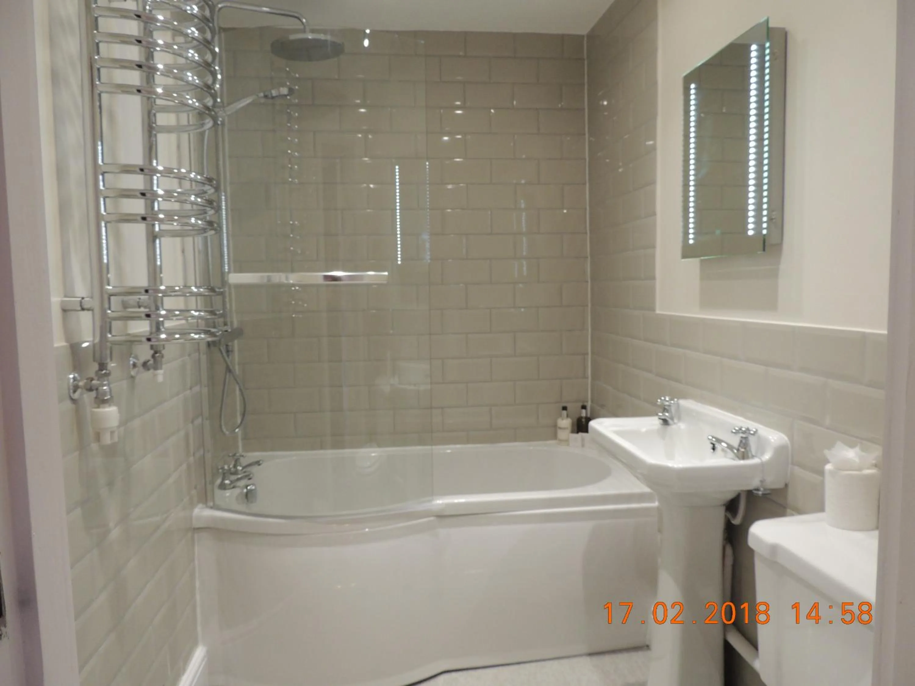 Bathroom in Orchard House Hotel