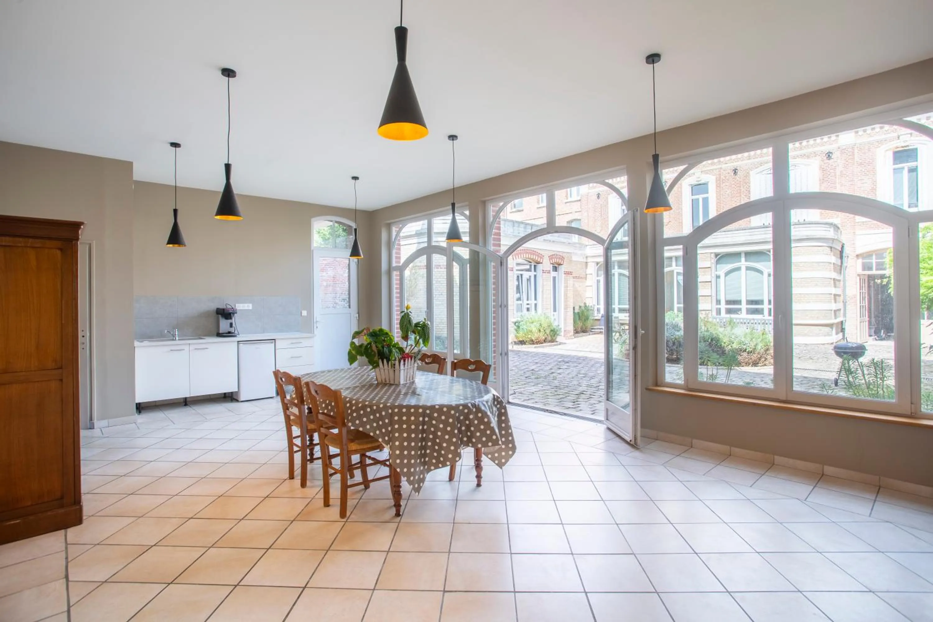 Breakfast in The Gem