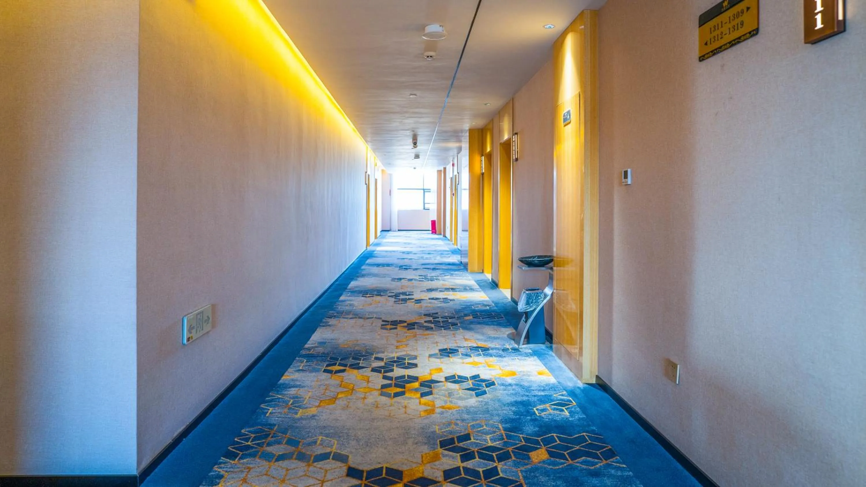 On site in Wansheng Hotel