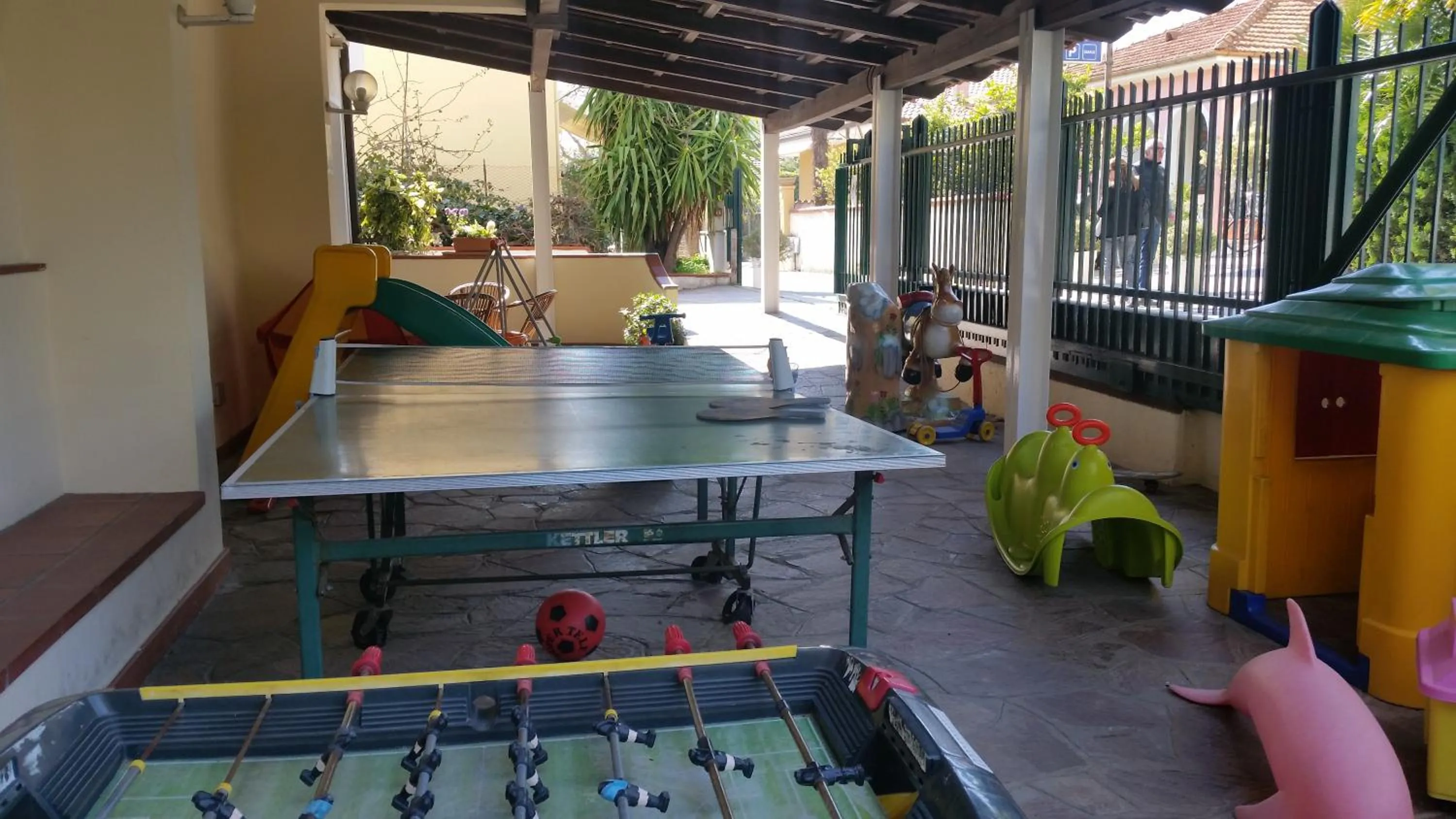 Table tennis in Hotel Splendid