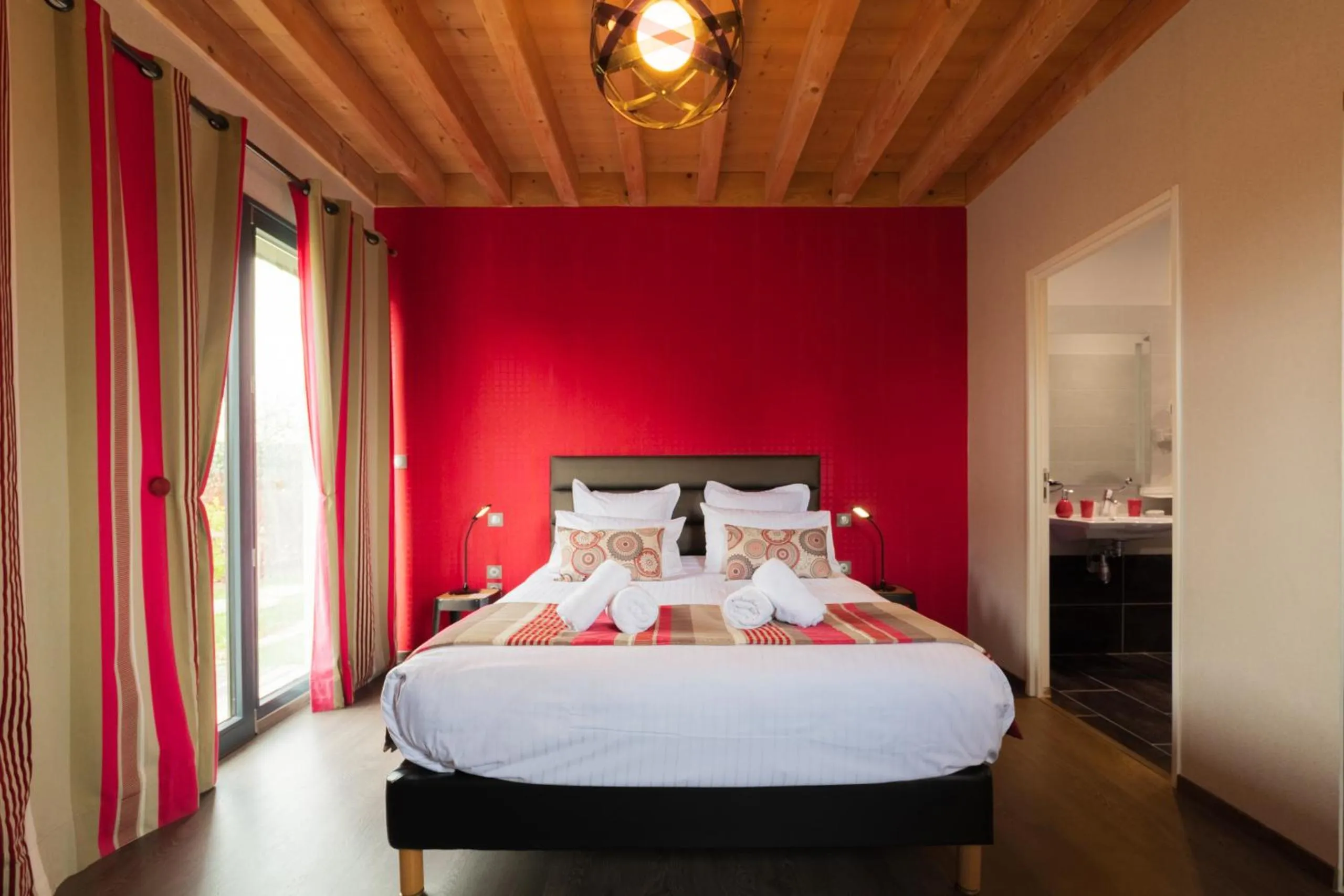 Bedroom, Bed in Ome sweet home