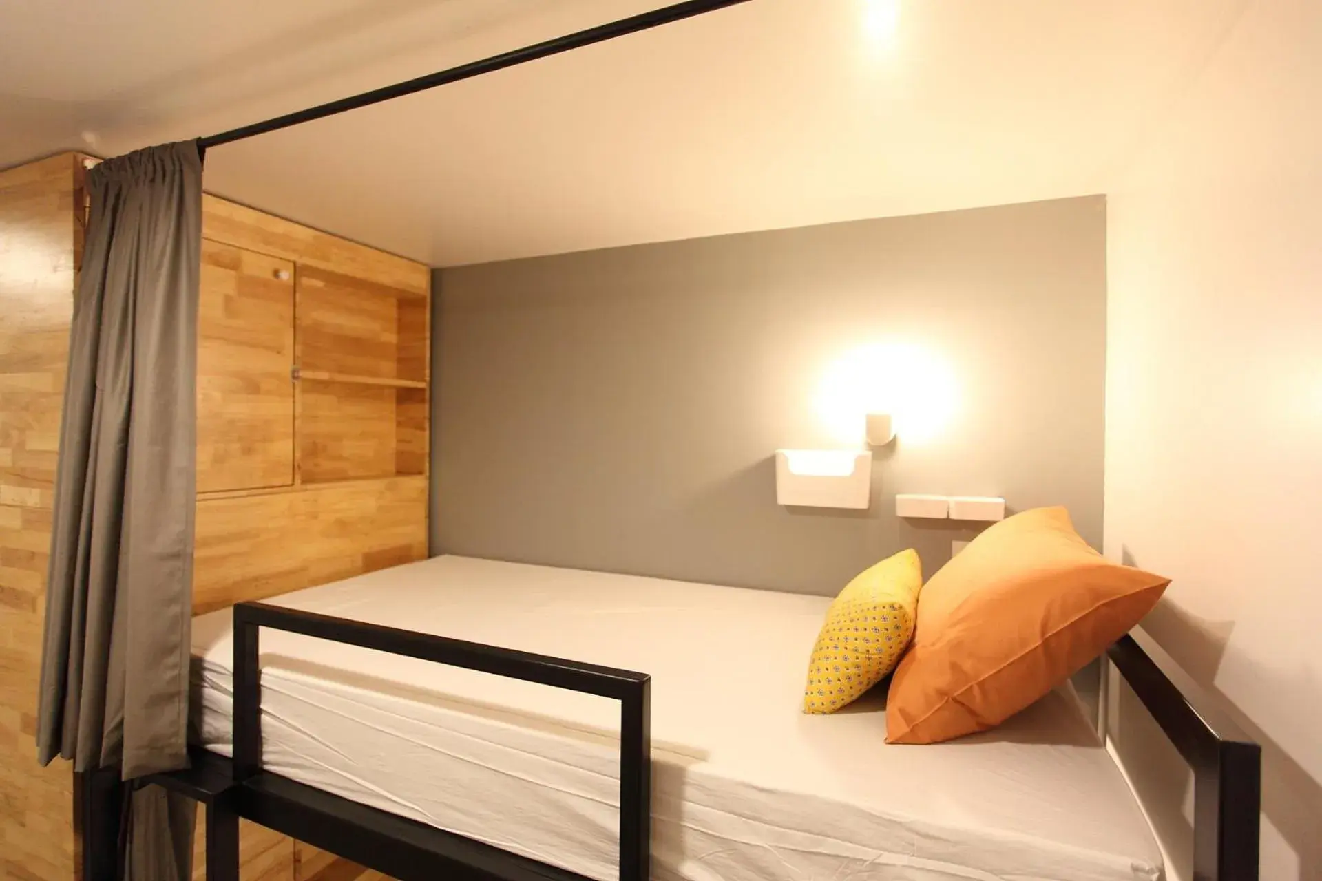 Bed in 4-Bed Mixed Dormitory Room in Lupta Hostel Patong Hideaway Bed in 4-Bed Mixed Dormitory Room in Lupta Hostel Patong Hideaway